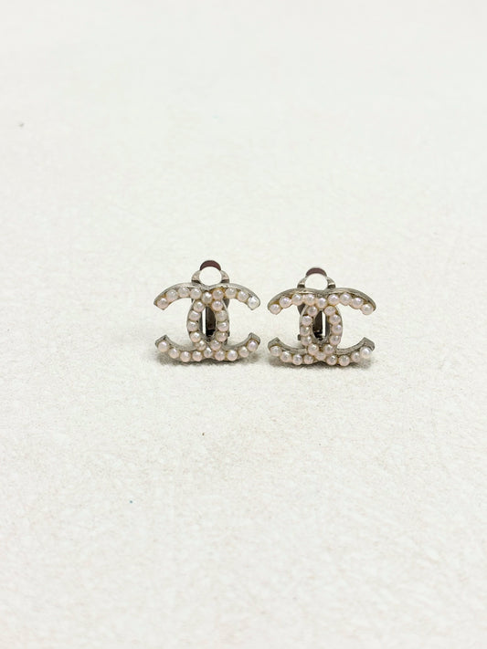 CHANEL Boucles d'oreilles