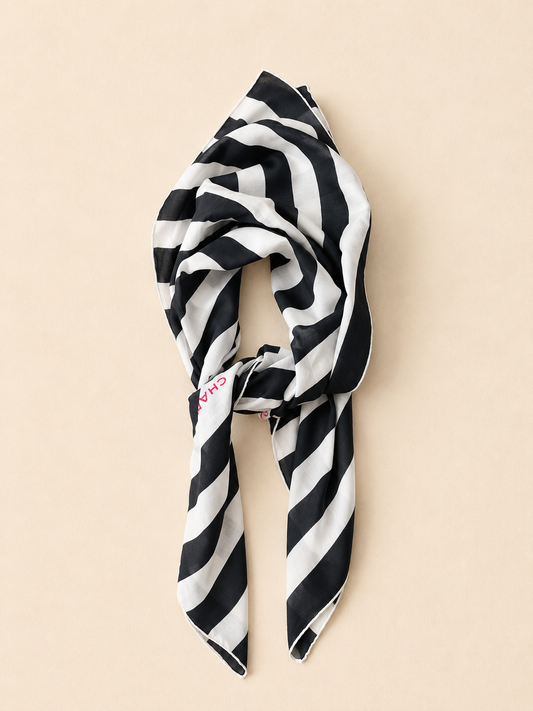 CHANEL Foulard Carré