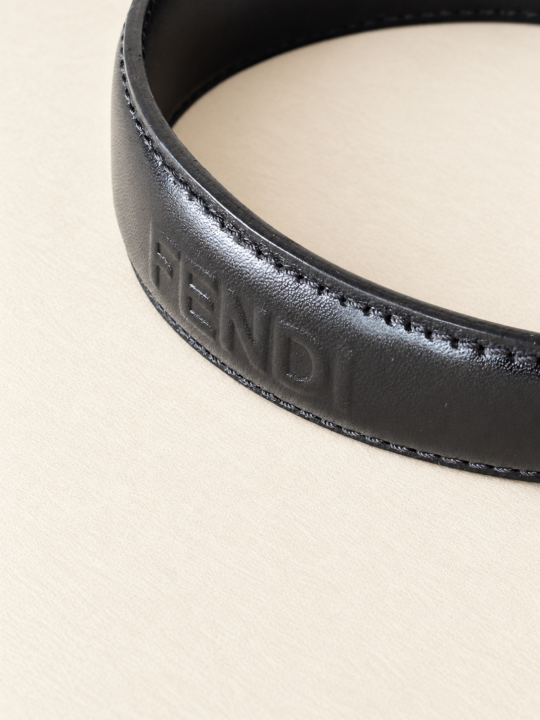 FENDI Serre-tête cuir