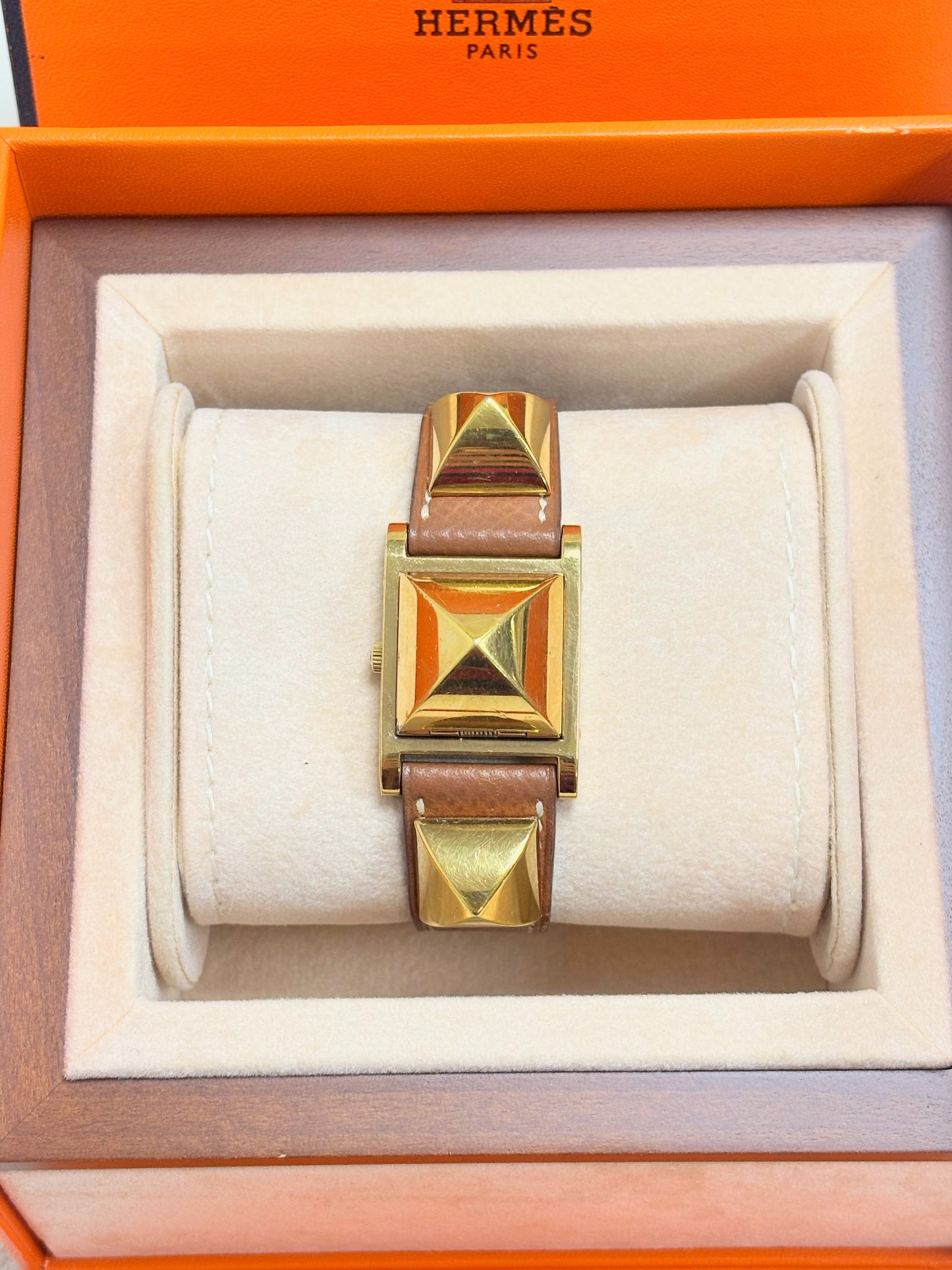 HERMÈS Montre Médor