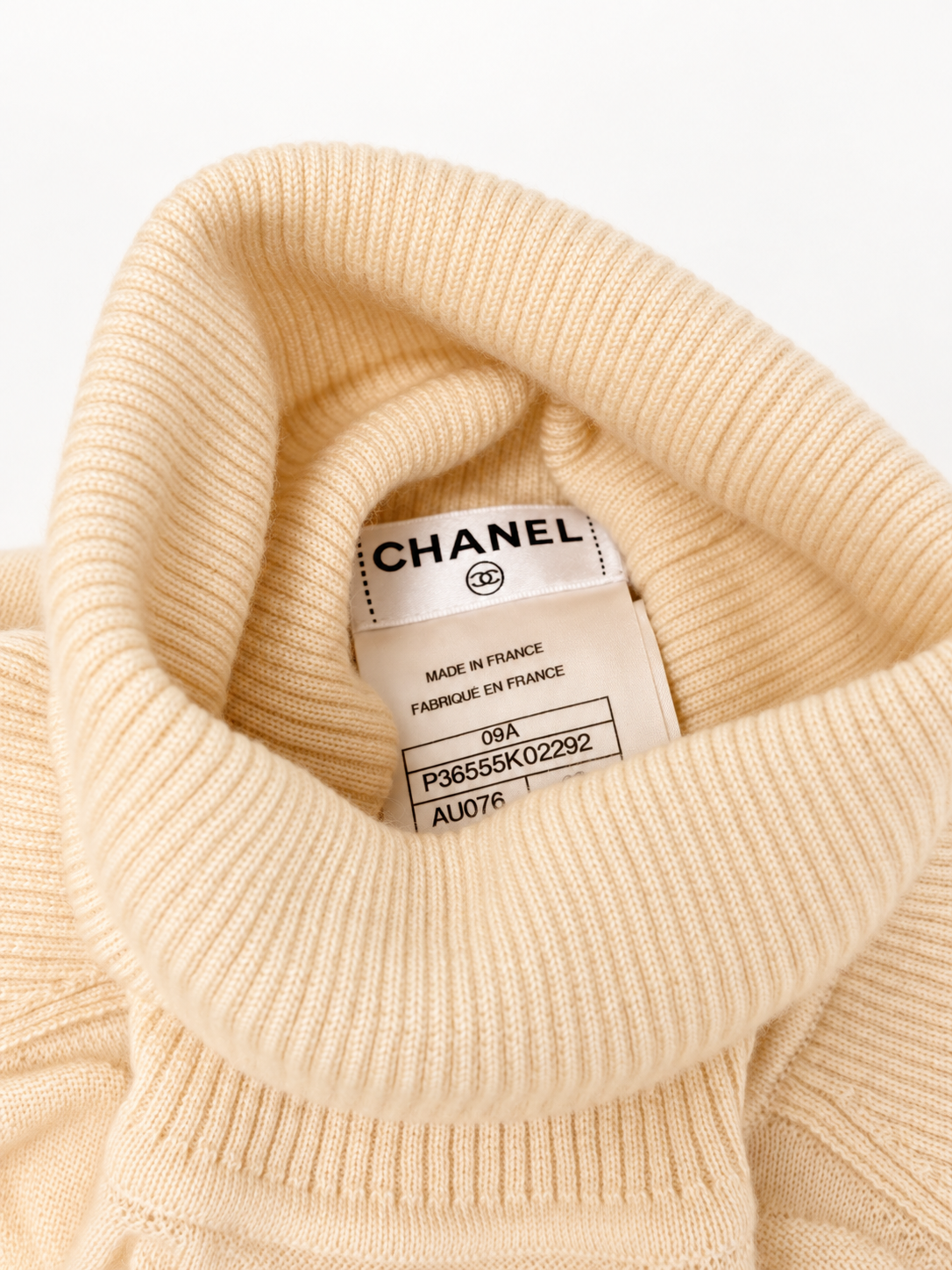 CHANEL Pull cachemire Lattice