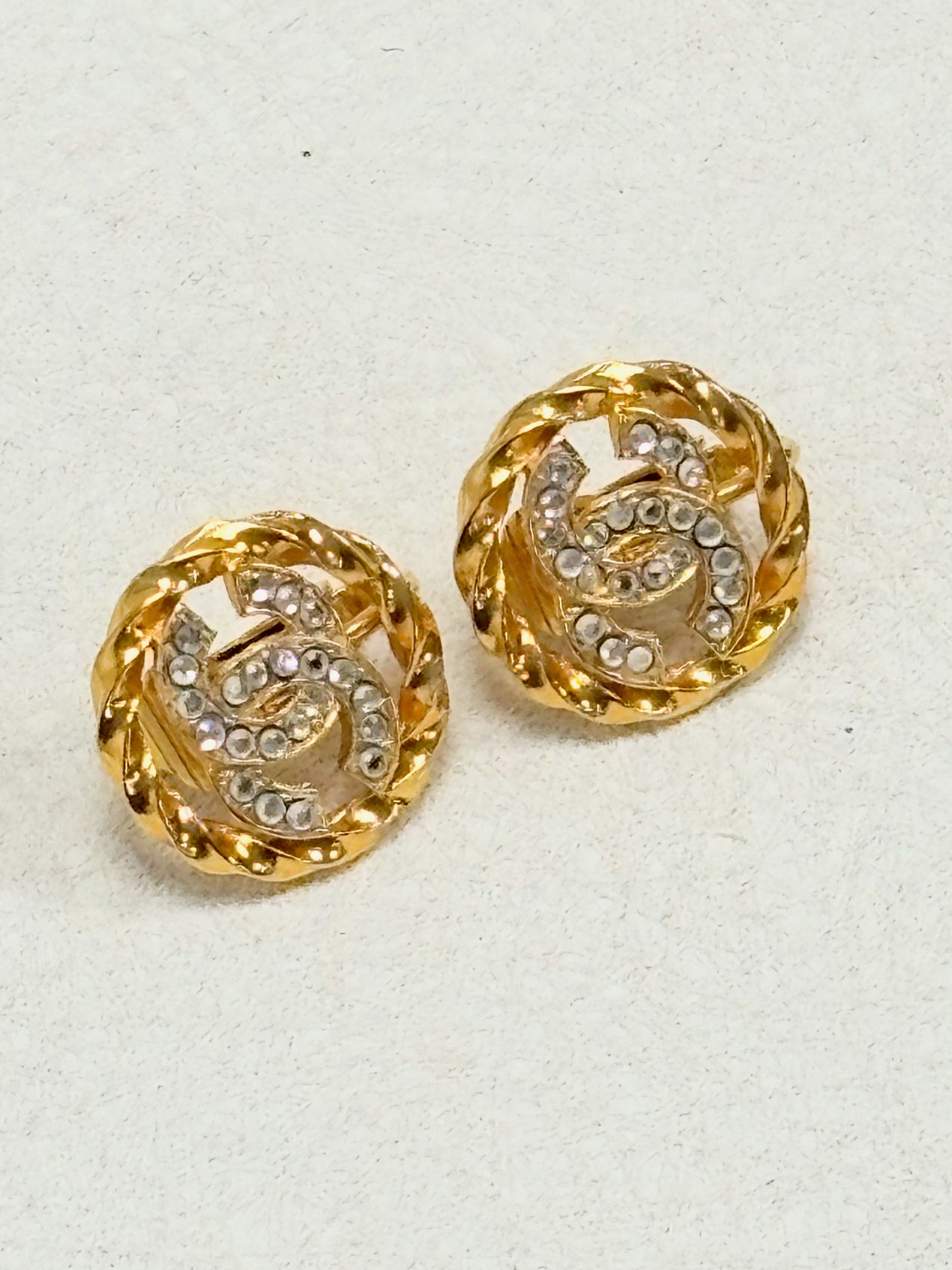 CHANEL Boucles d'oreilles