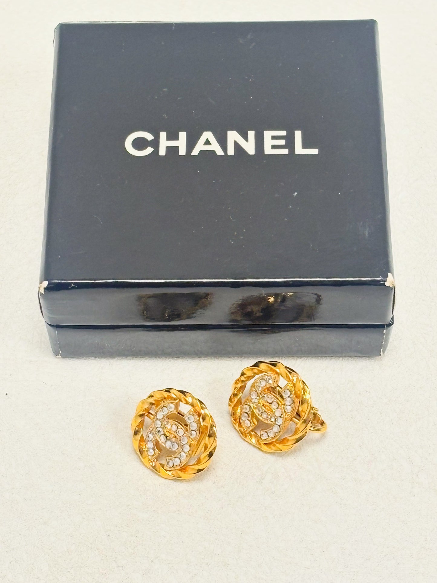 CHANEL Boucles d'oreilles