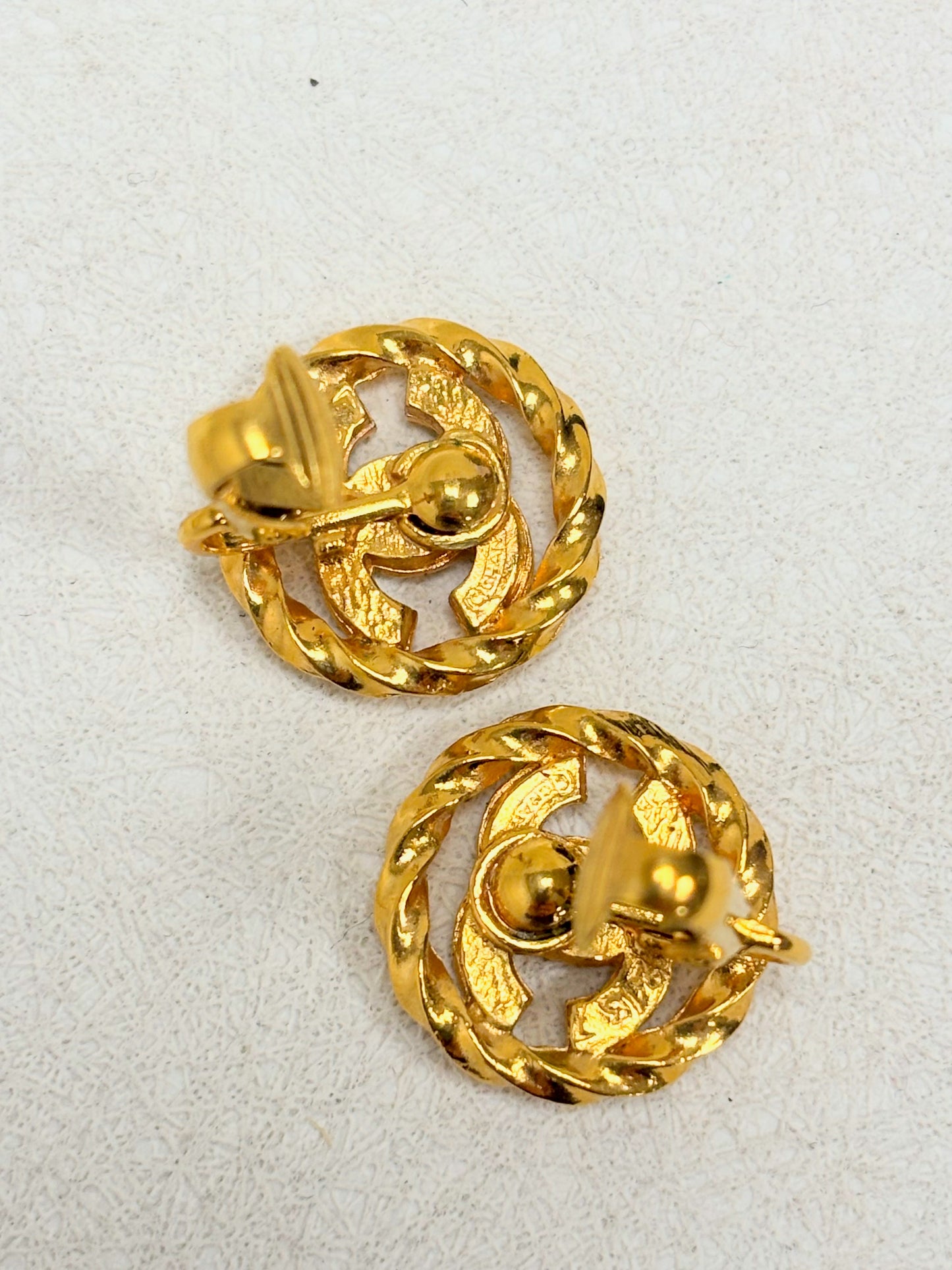 CHANEL Boucles d'oreilles