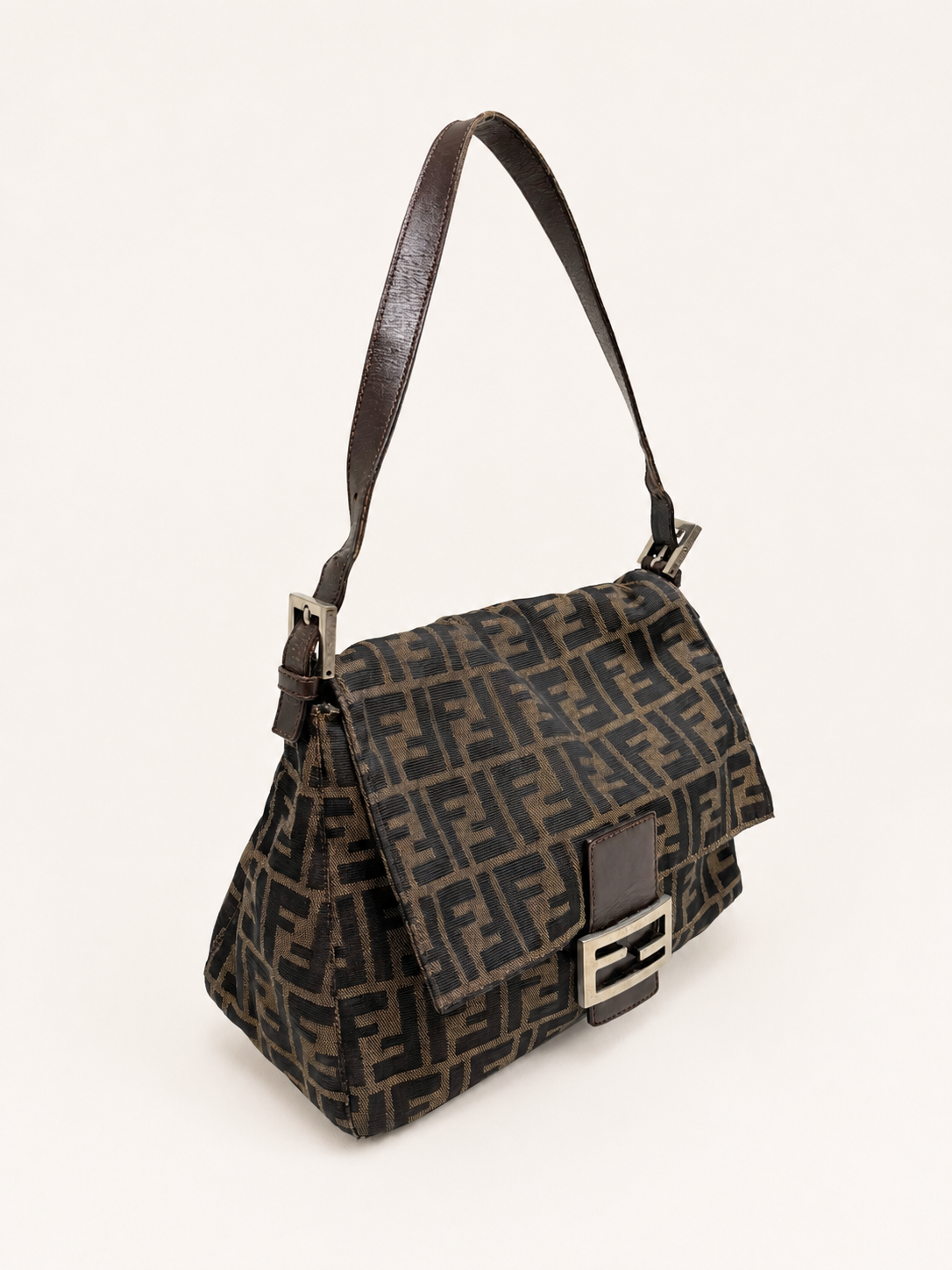 FENDI Sac Mamma Baguette