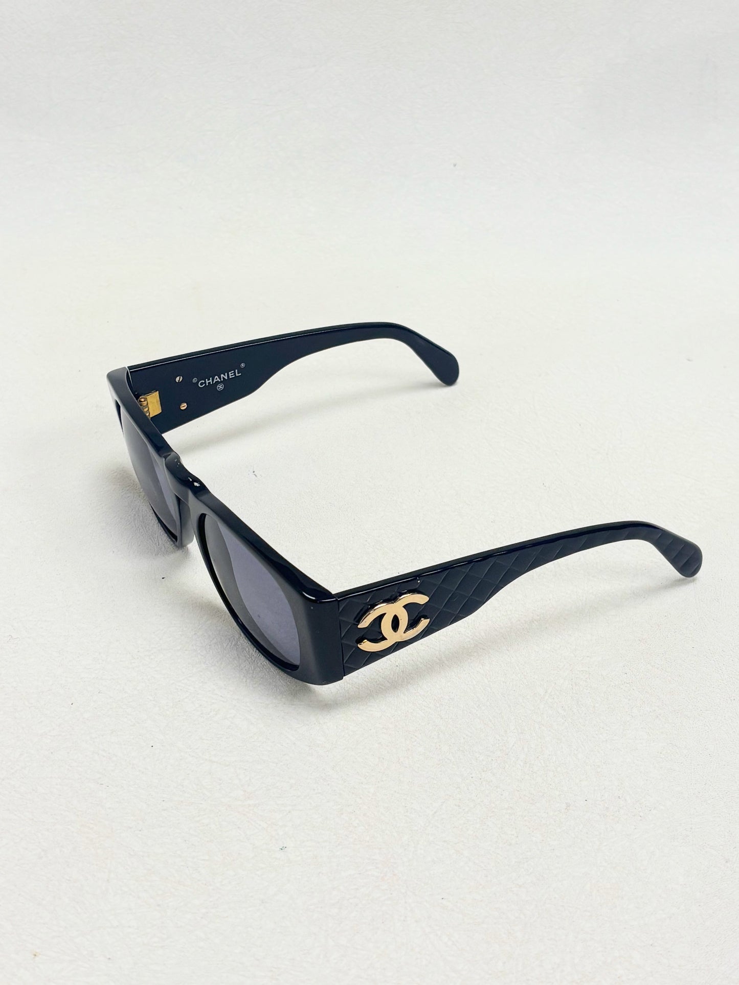 CHANEL Lunettes de soleil
