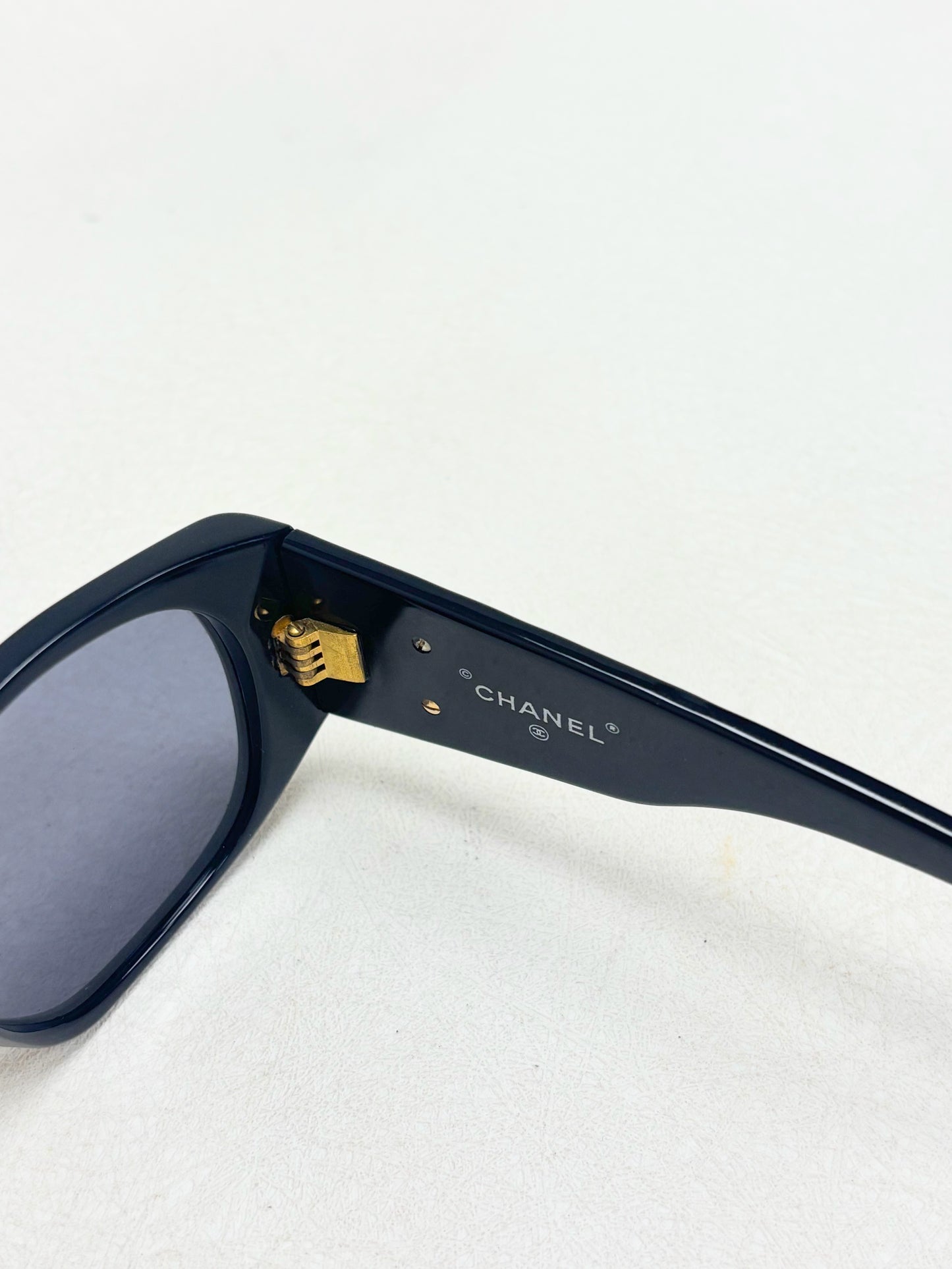 CHANEL Lunettes de soleil