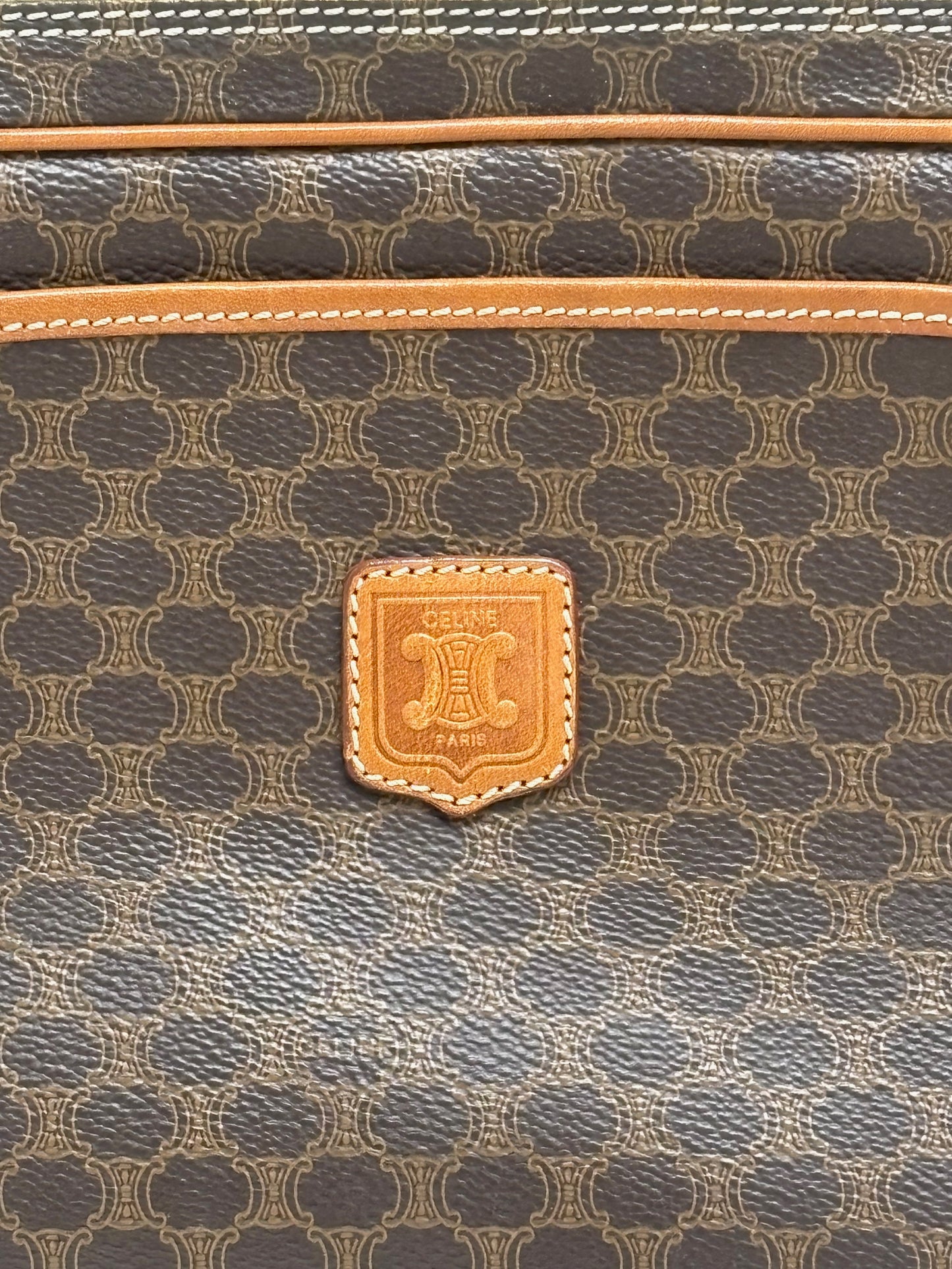 CÉLINE Pochette Triomphe