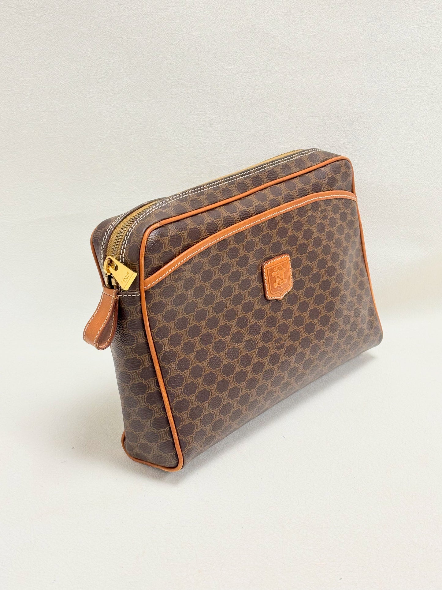 CÉLINE Pochette Triomphe