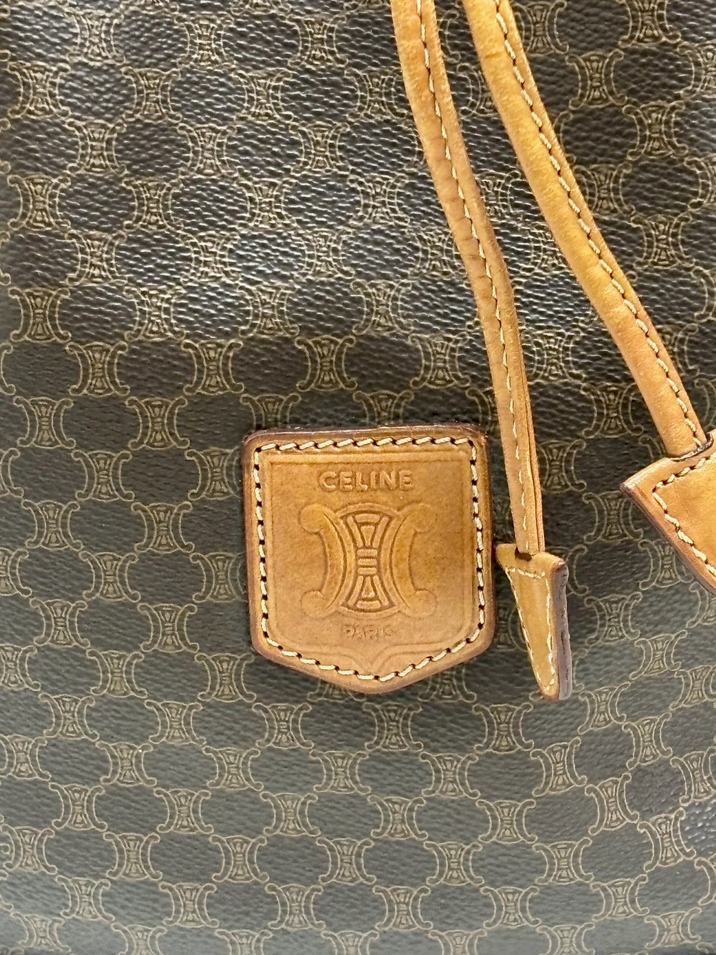 CÉLINE Sac Seau Triomphe
