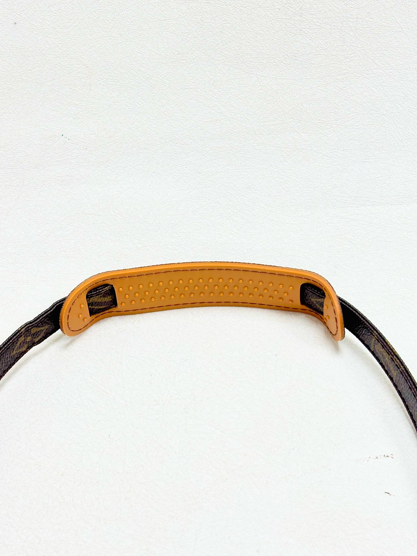 LOUIS VUITTON Bandoulière Monogramme