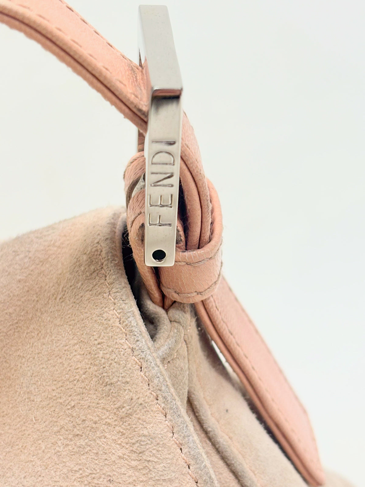 FENDI Sac Mamma Baguette