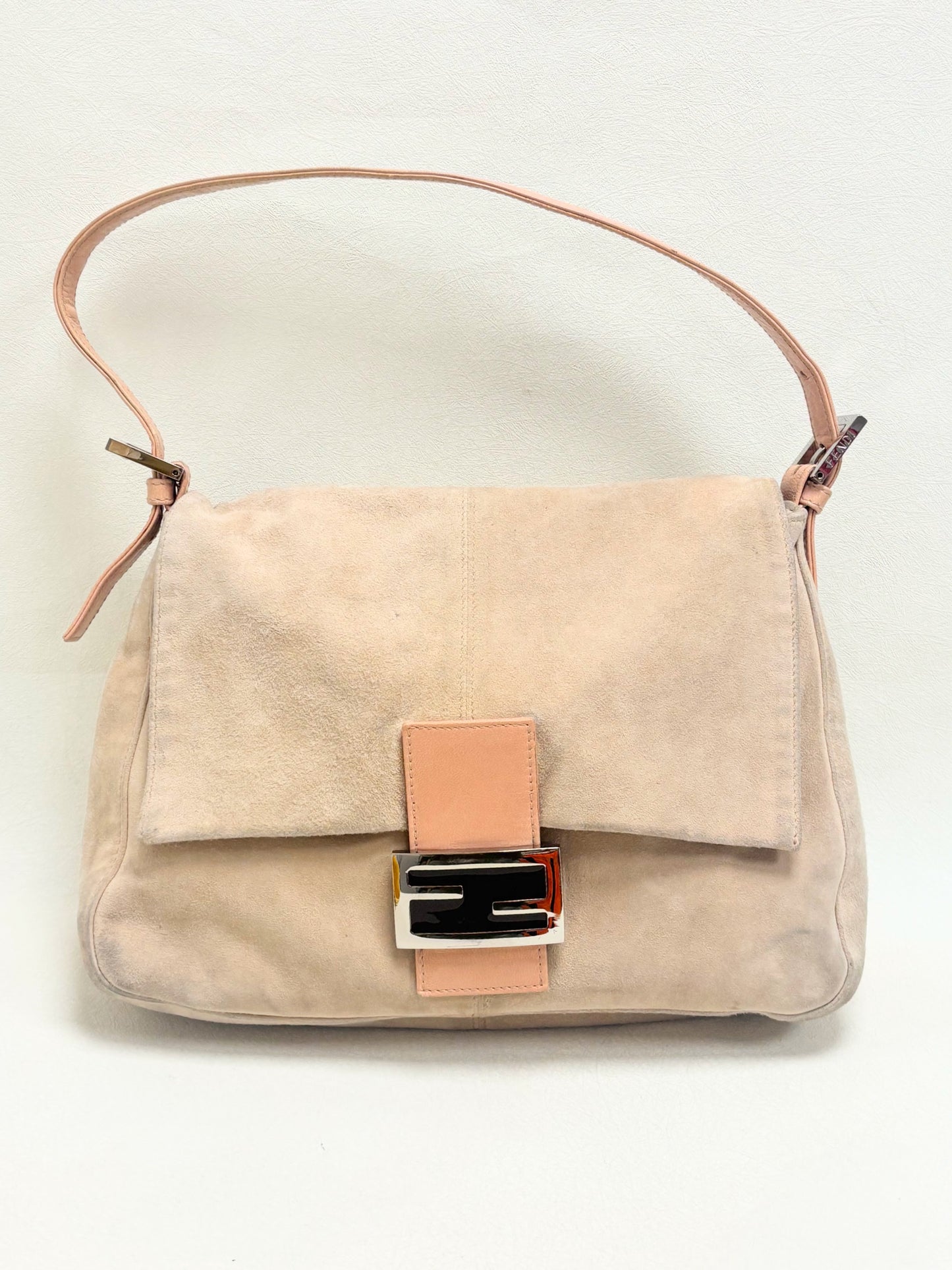 FENDI Sac Mamma Baguette