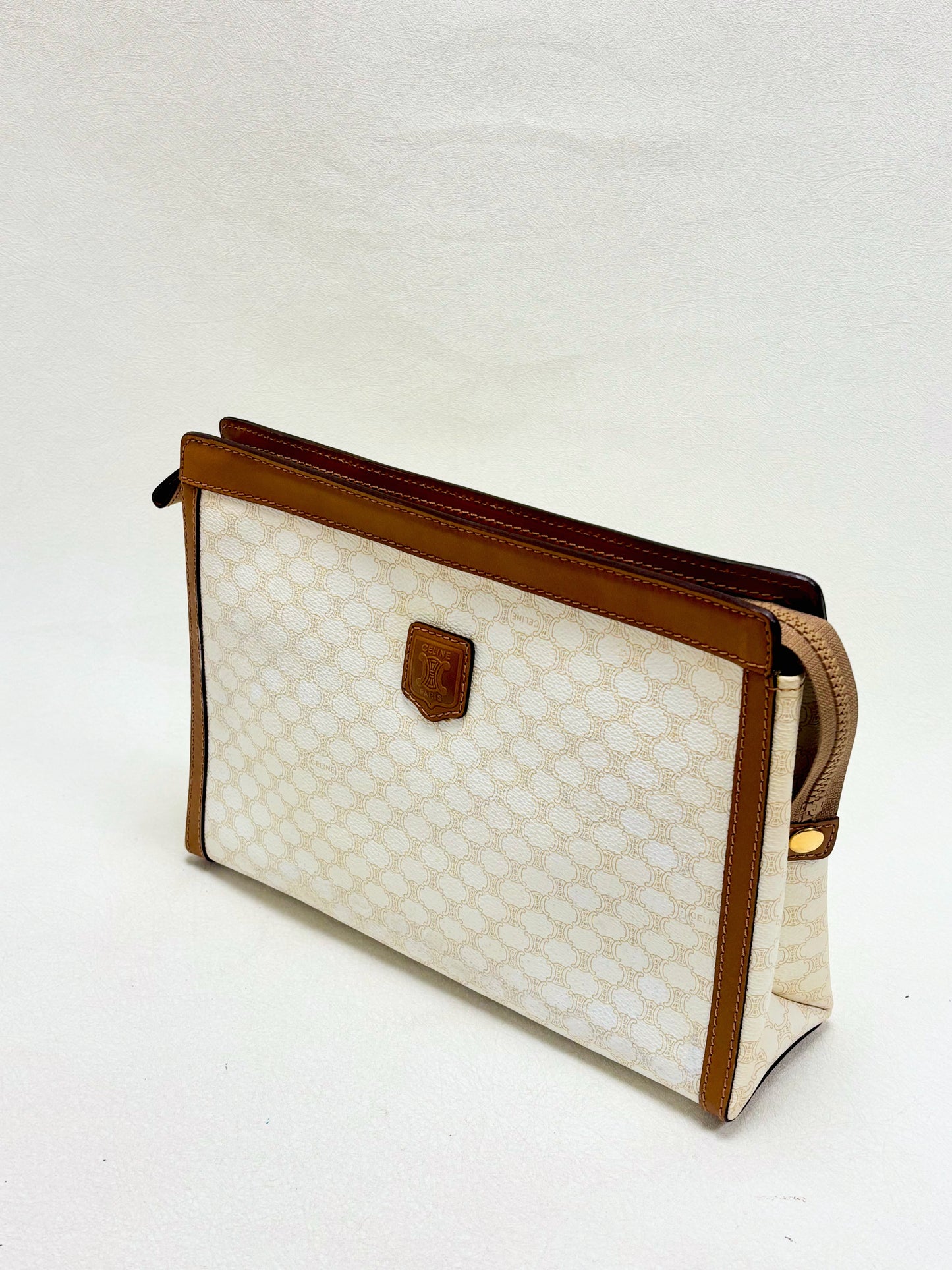CÉLINE Pochette Triomphe