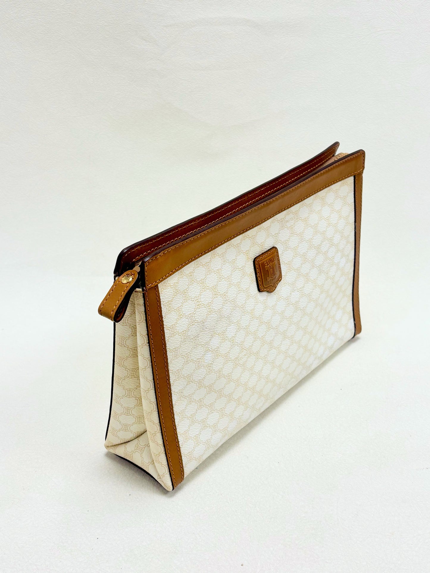 CÉLINE Pochette Triomphe