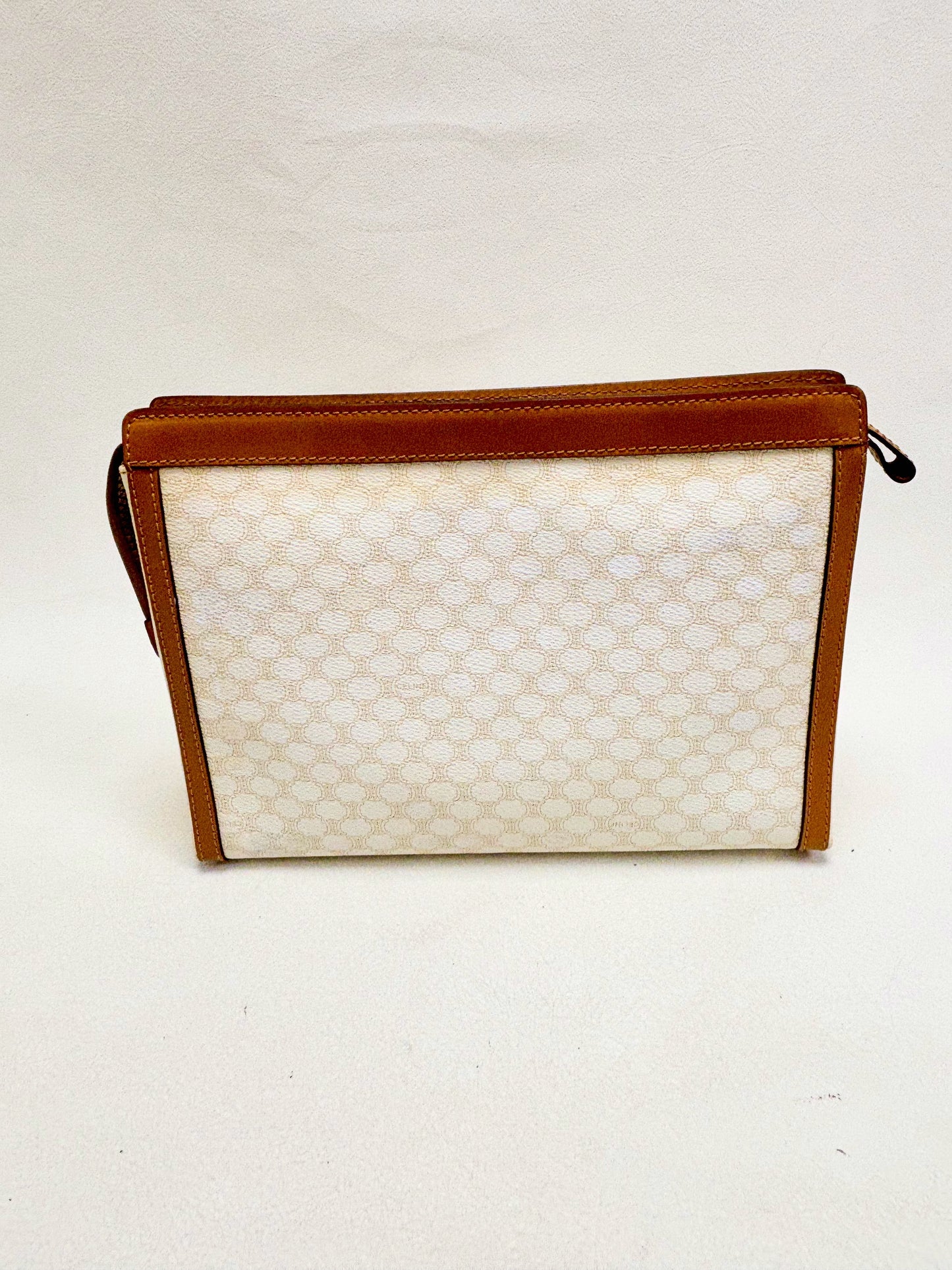 CÉLINE Pochette Triomphe