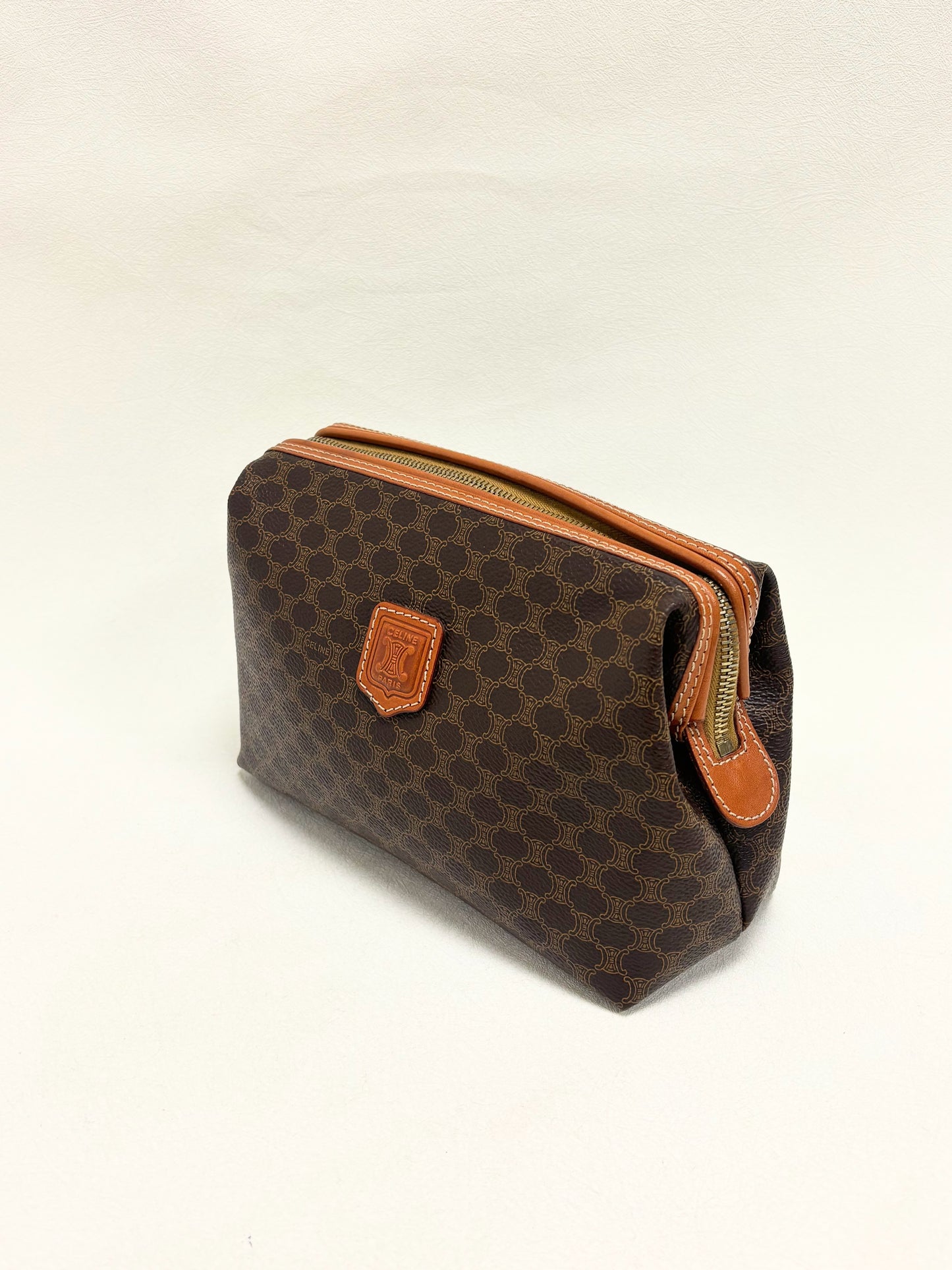 CÉLINE pochette Triomphe