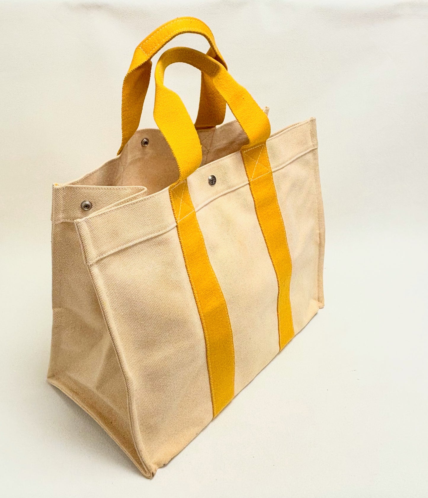 HERMÈS Sac Bora Bora GM
