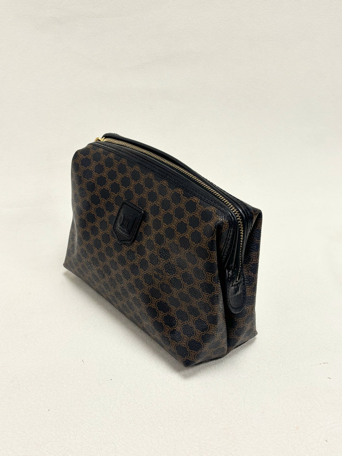 CÉLINE Pochette Triomphe