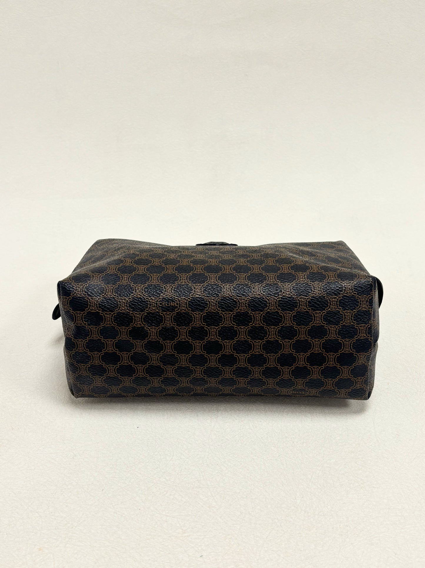 CÉLINE Pochette Triomphe