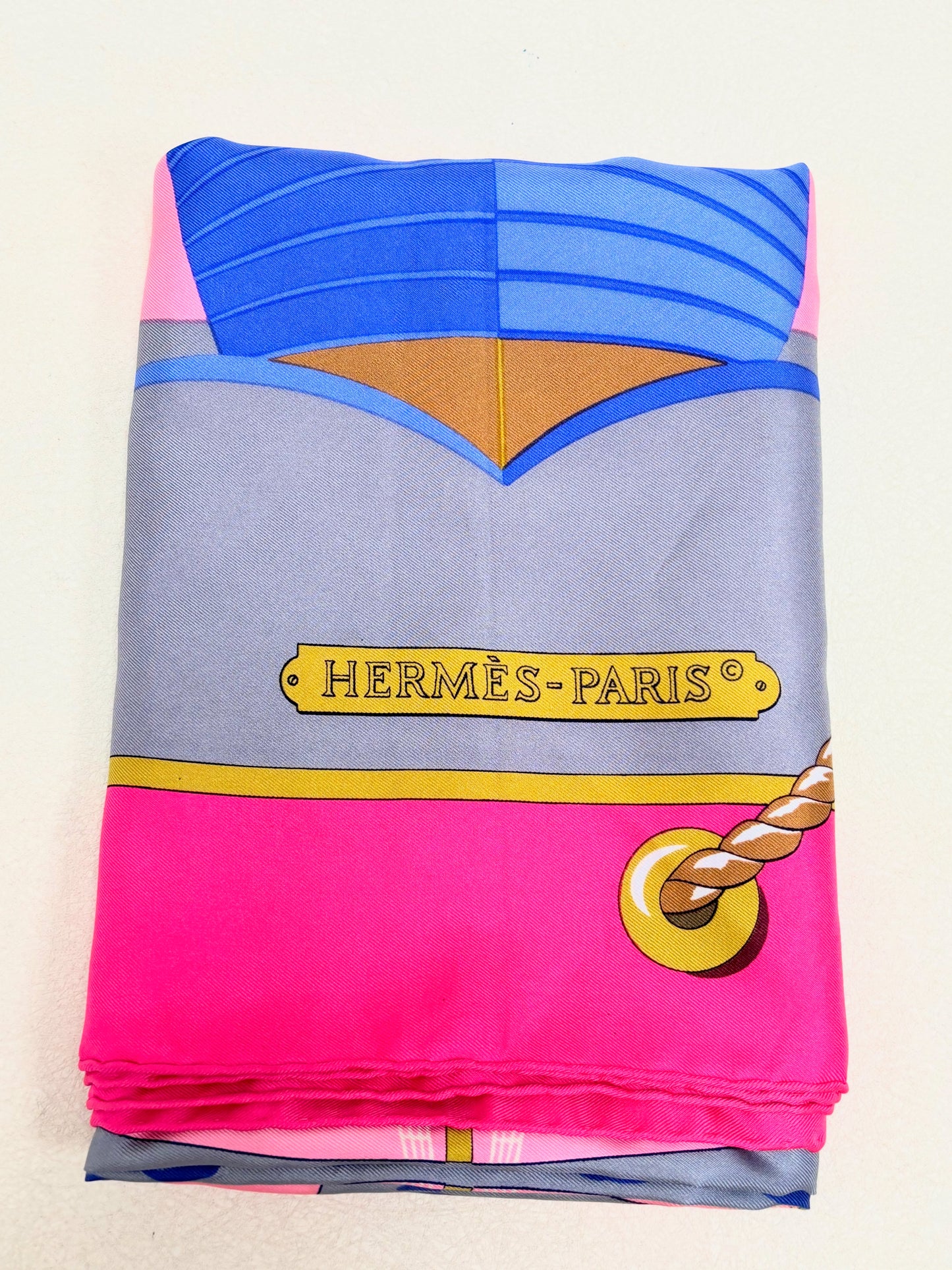 HERMÈS Carré 90