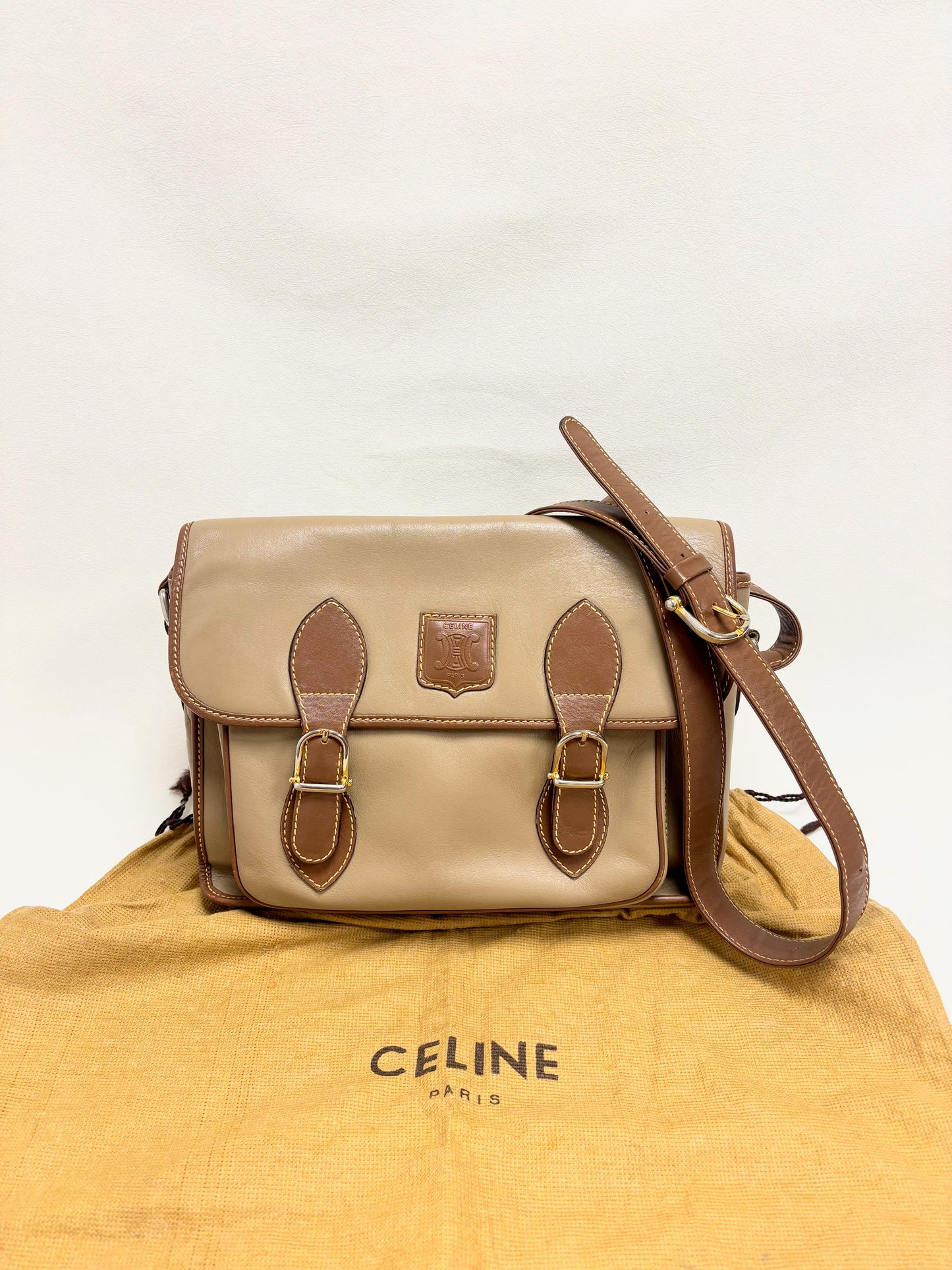 CÉLINE Sac Messenger Triomphe