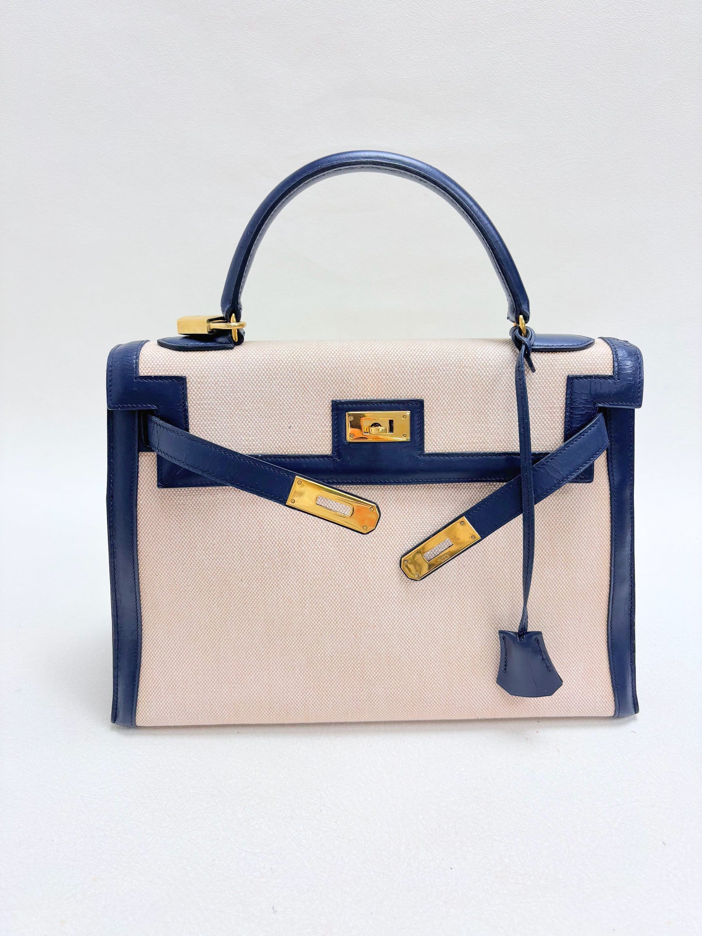 HERMÈS Sac Kelly Sellier 32 Box et Toile H