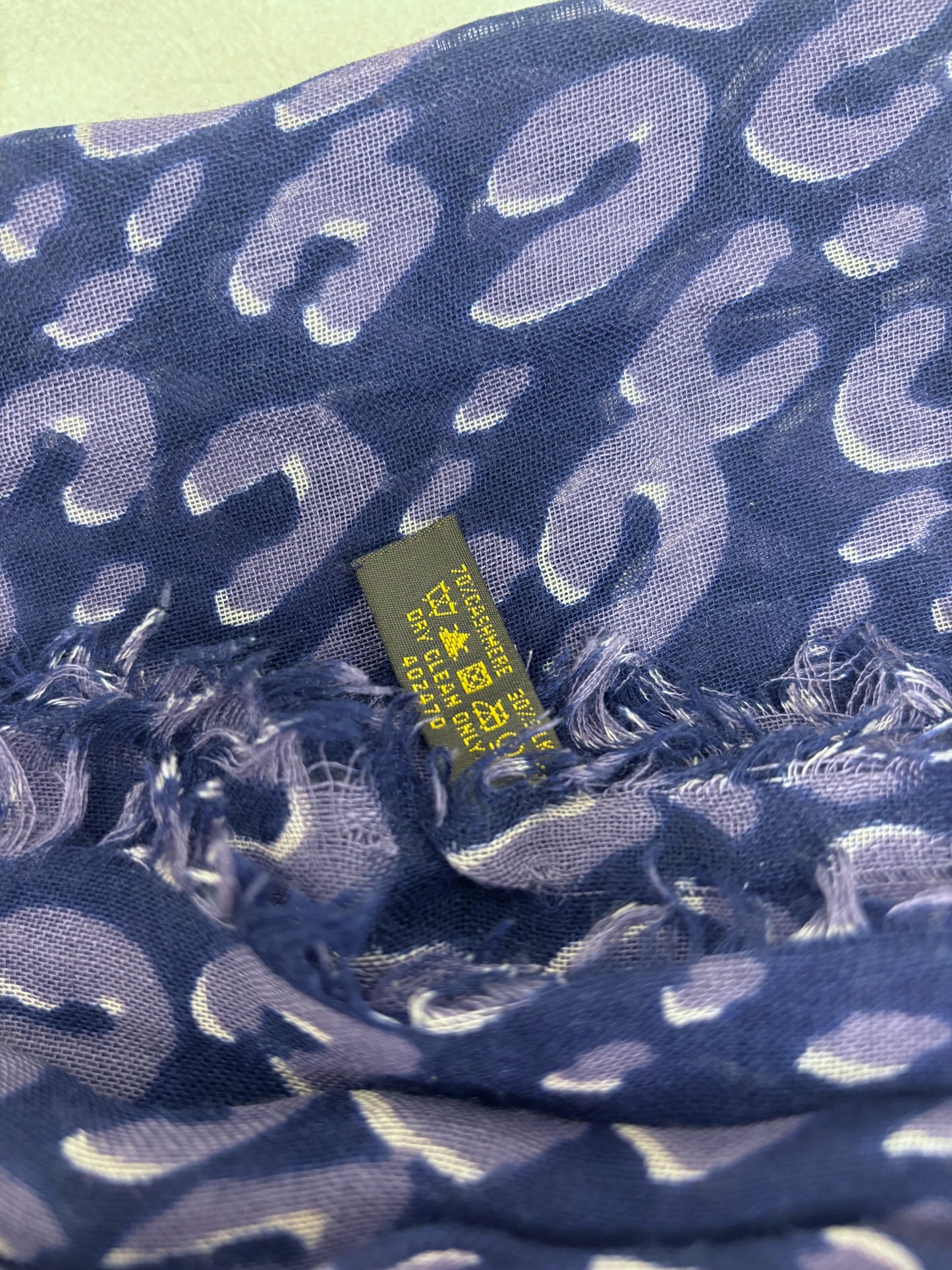 LOUIS VUITTON x Stephen Sprouse Foulard