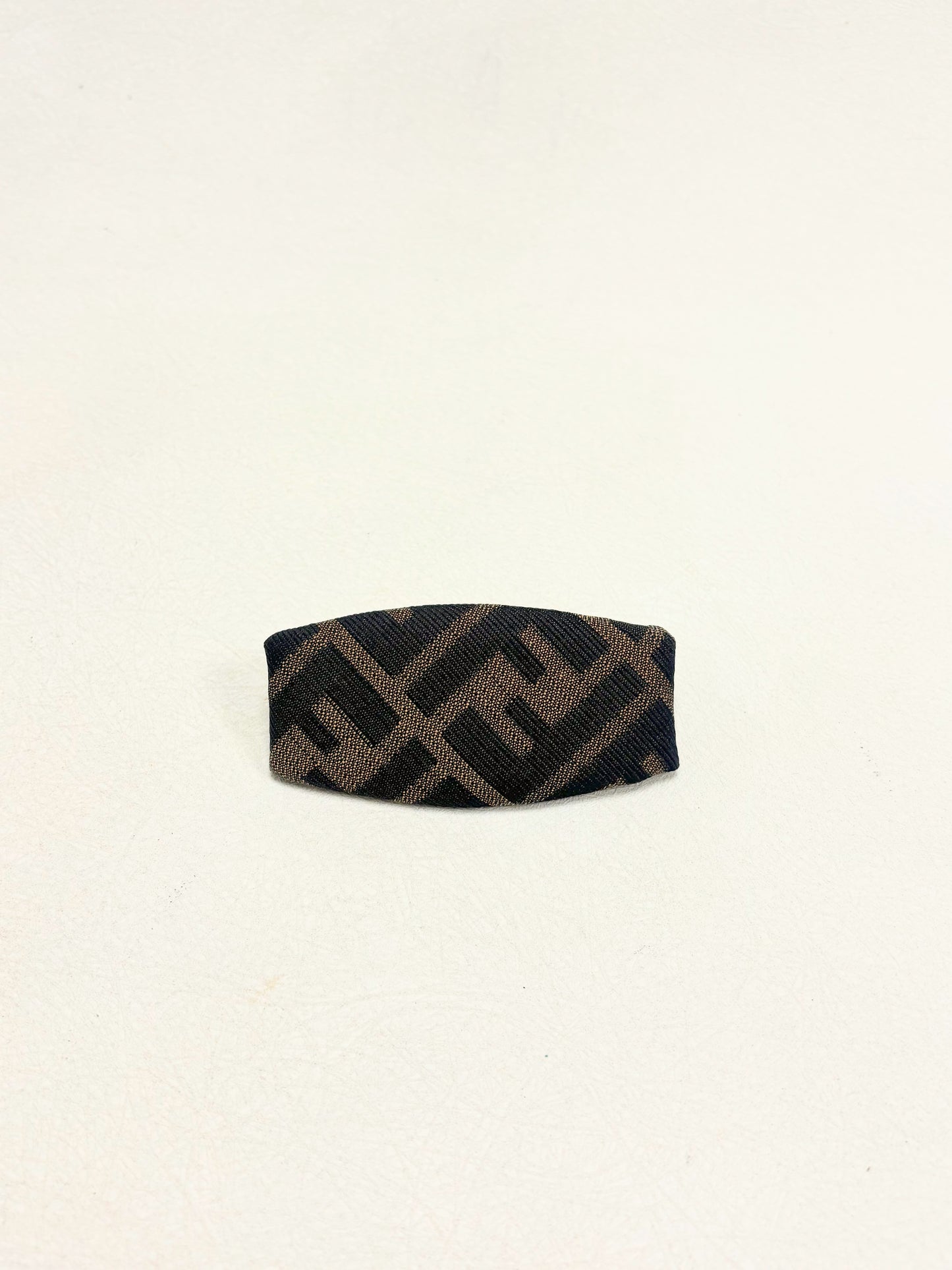 FENDI Barrette Zucca