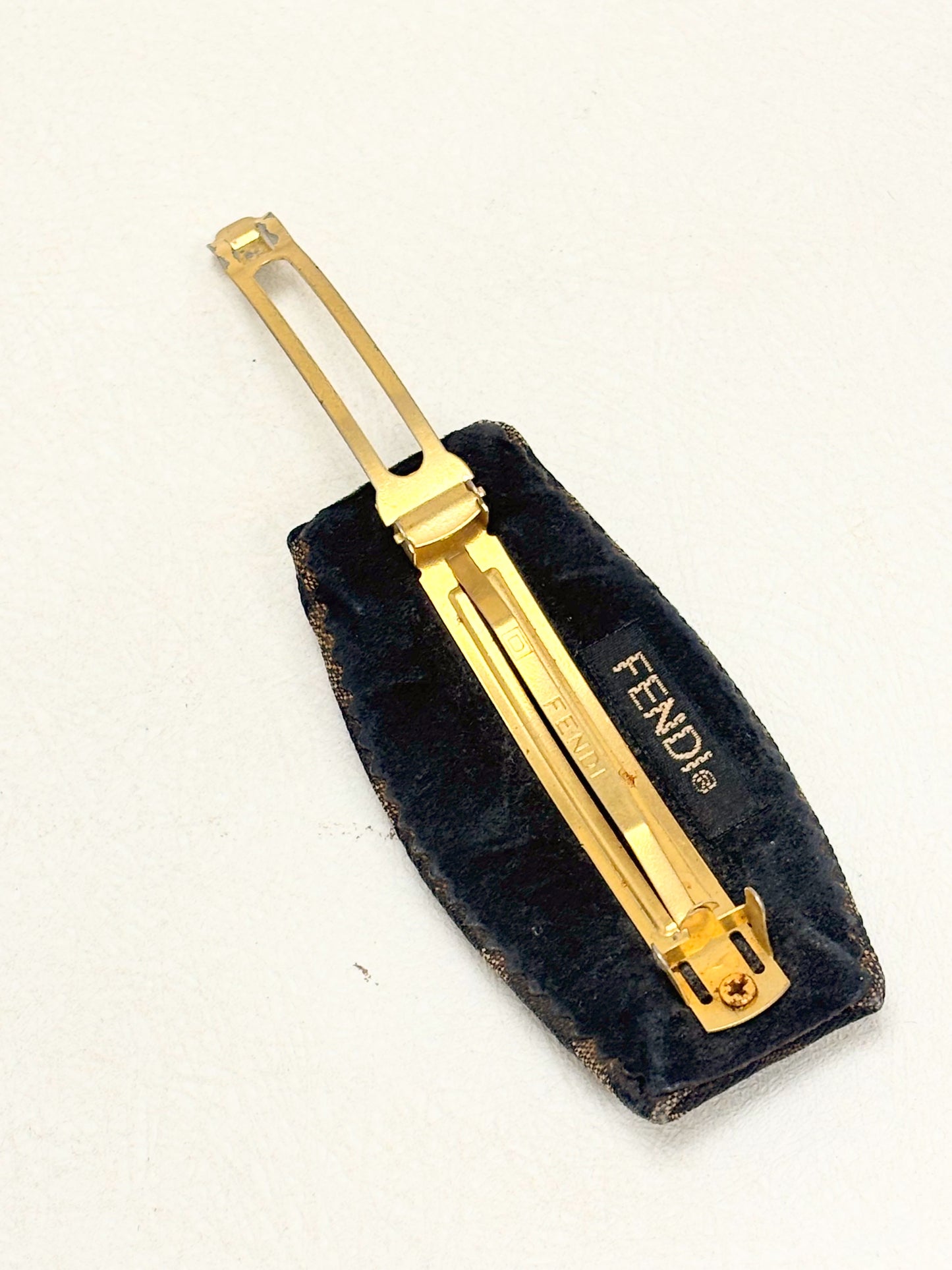 FENDI Barrette Zucca