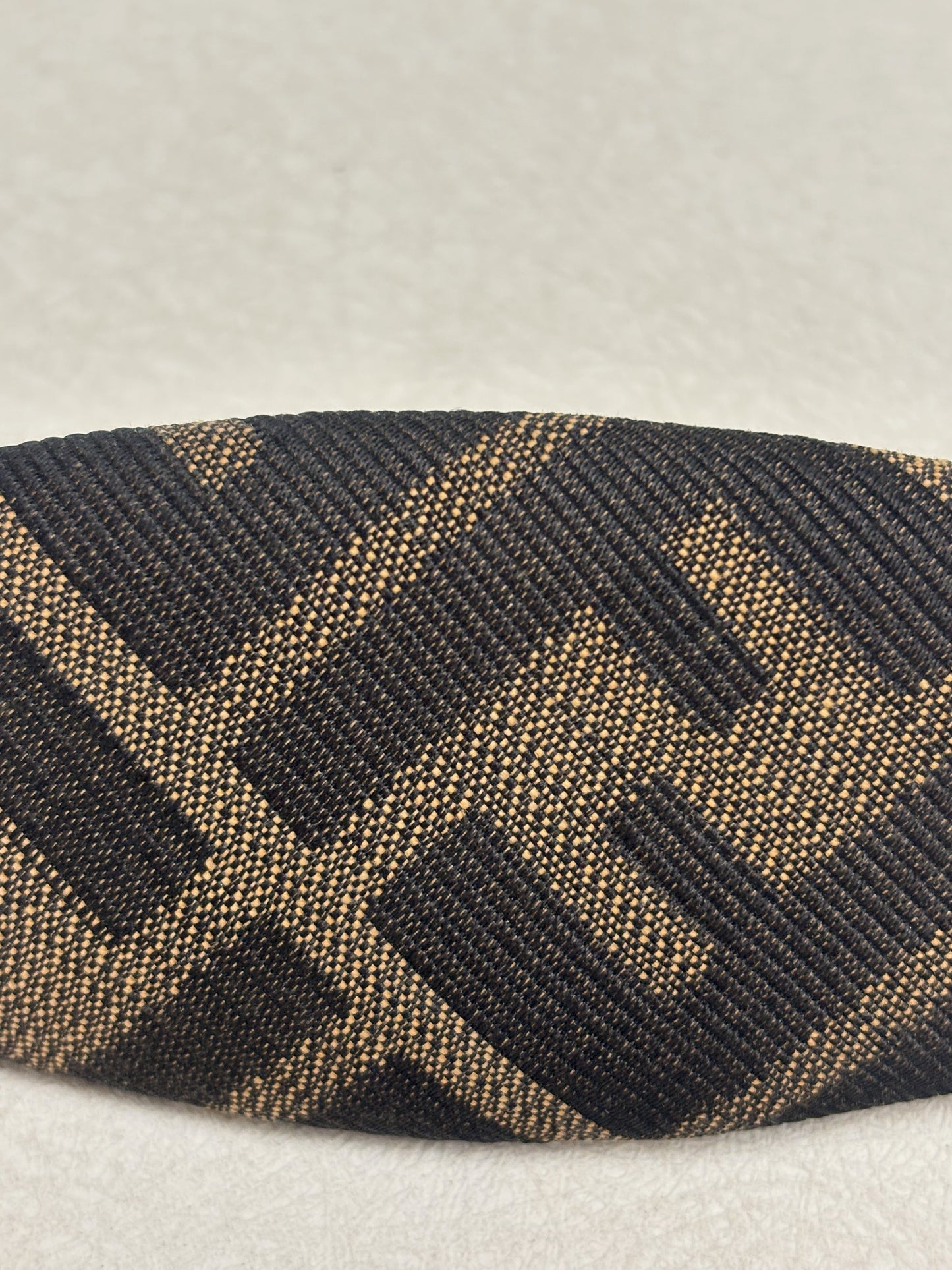 FENDI Barrette Zucca