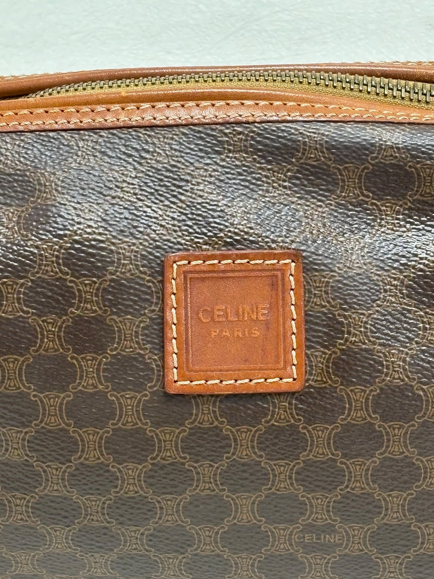 CÉLINE Pochette Triomphe