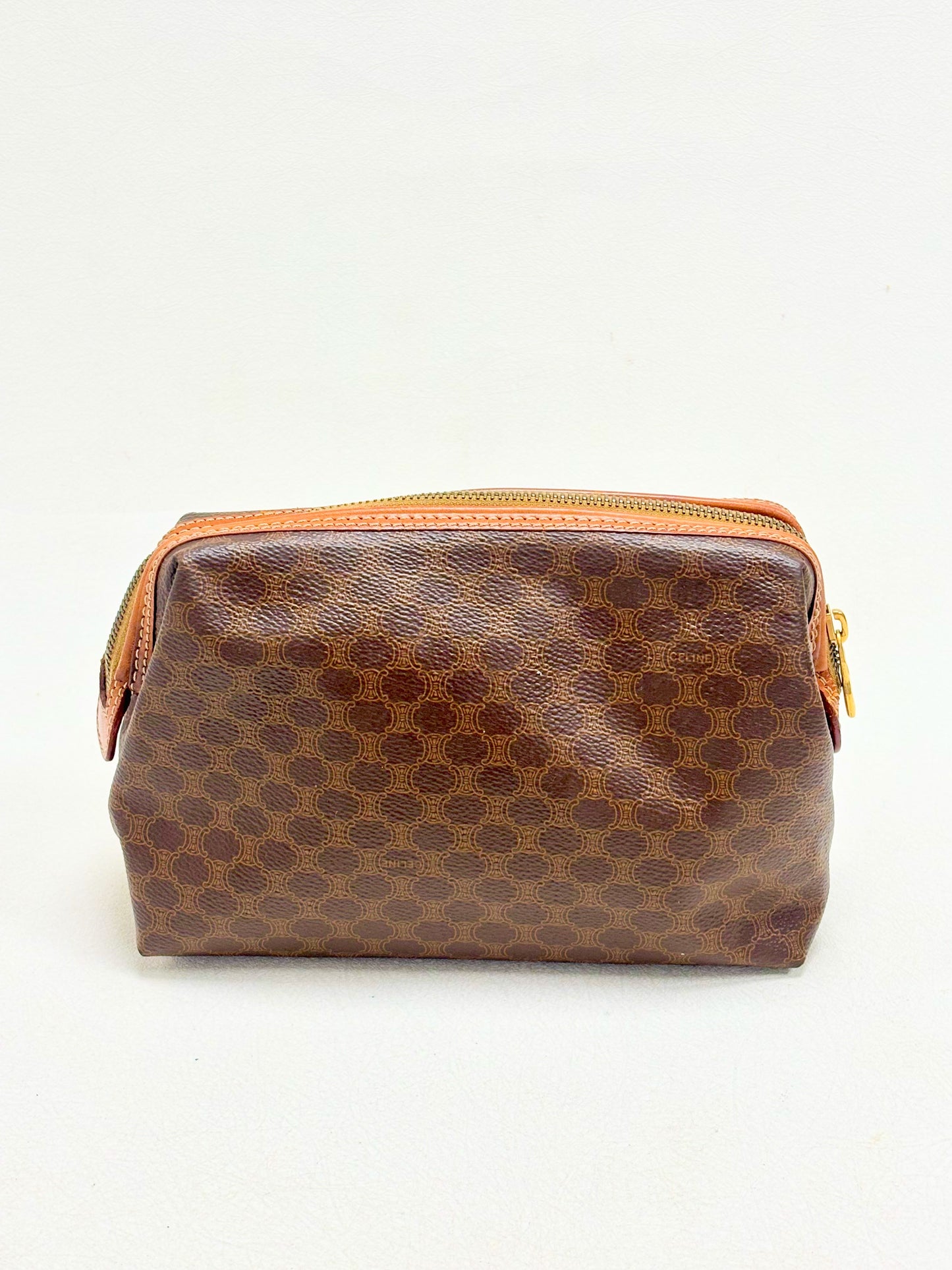CÉLINE Pochette Triomphe