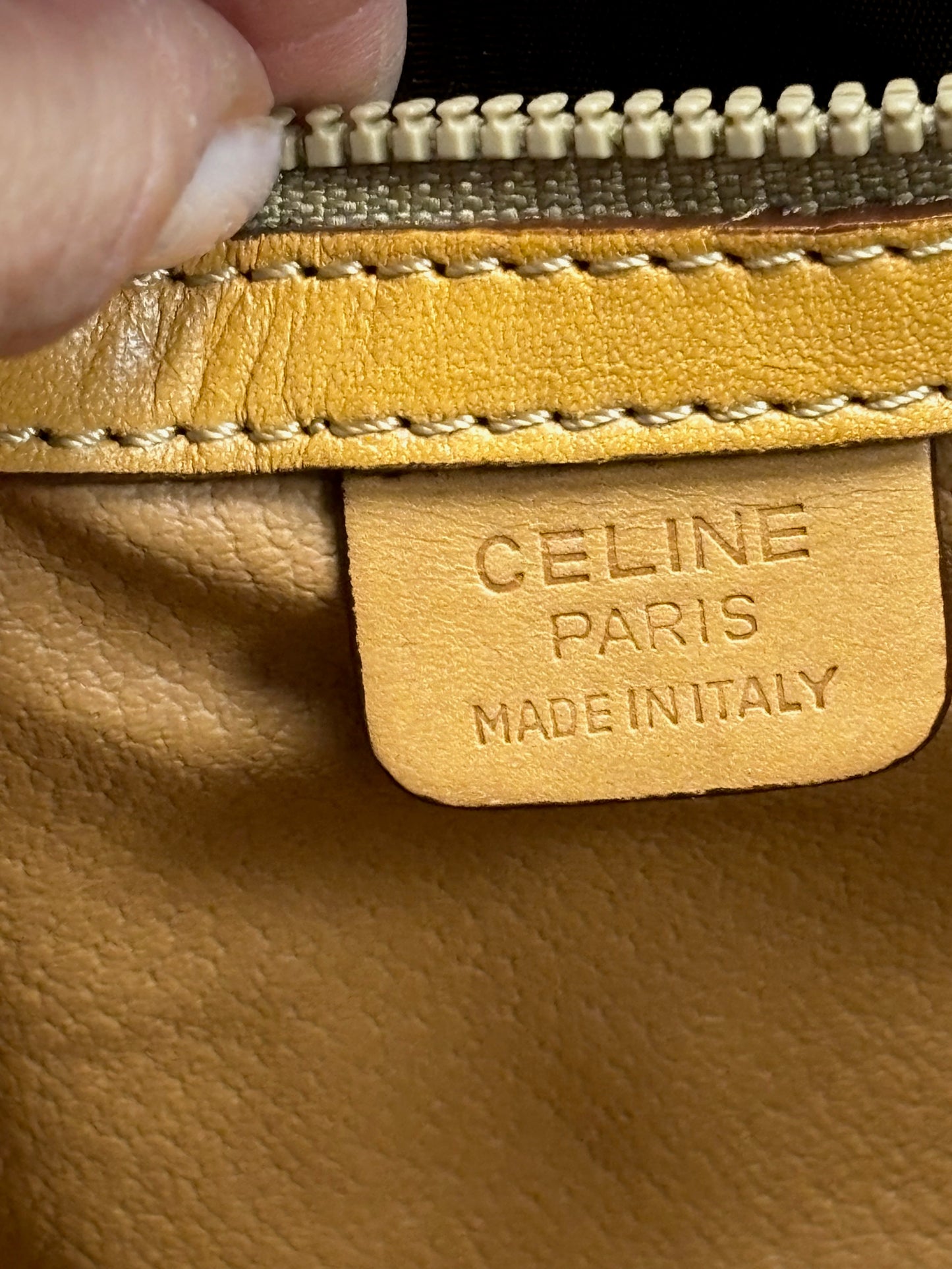 CELINE Sac plat Triomphe