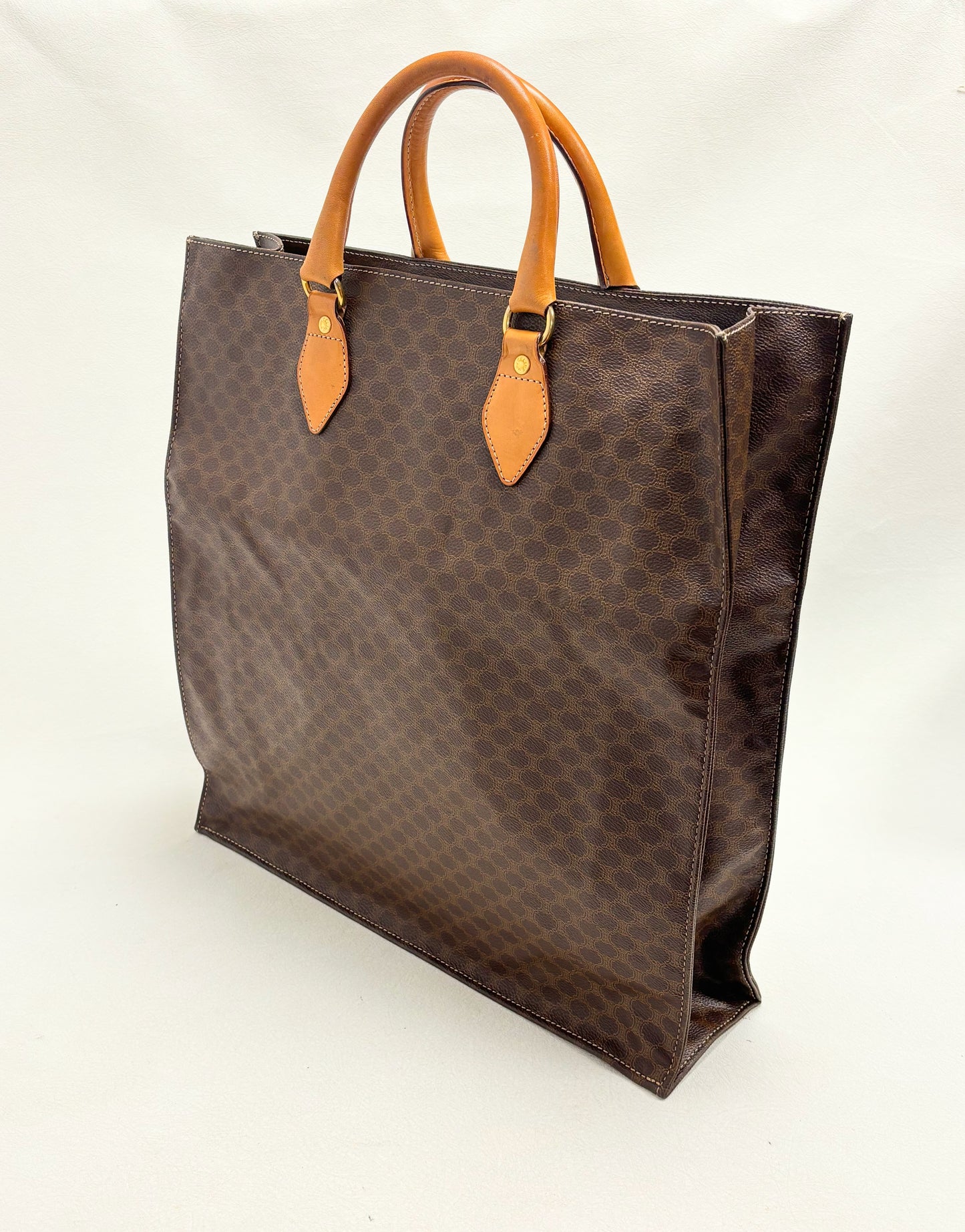 CELINE Sac plat Triomphe