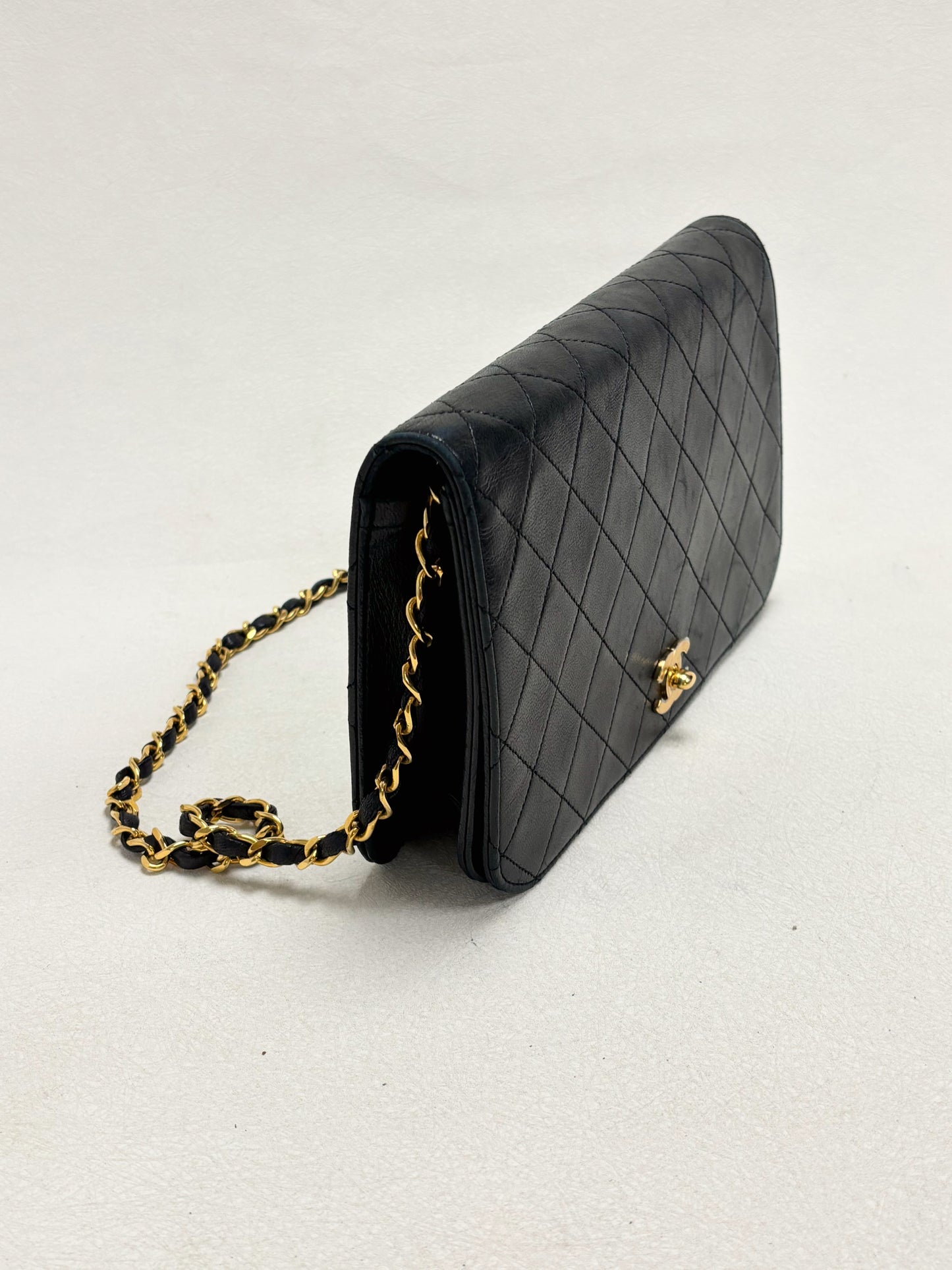 CHANEL Sac Classic Full Flap