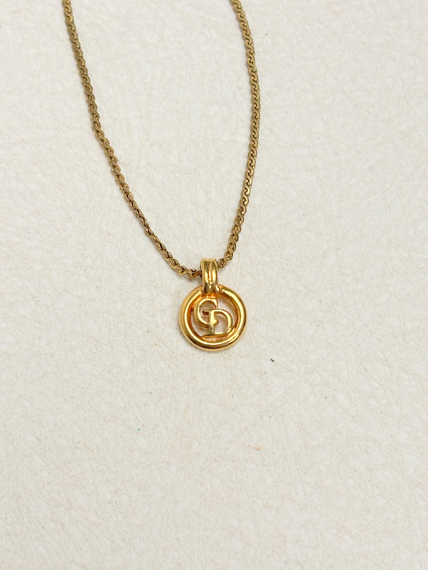DIOR Collier Ras de cou