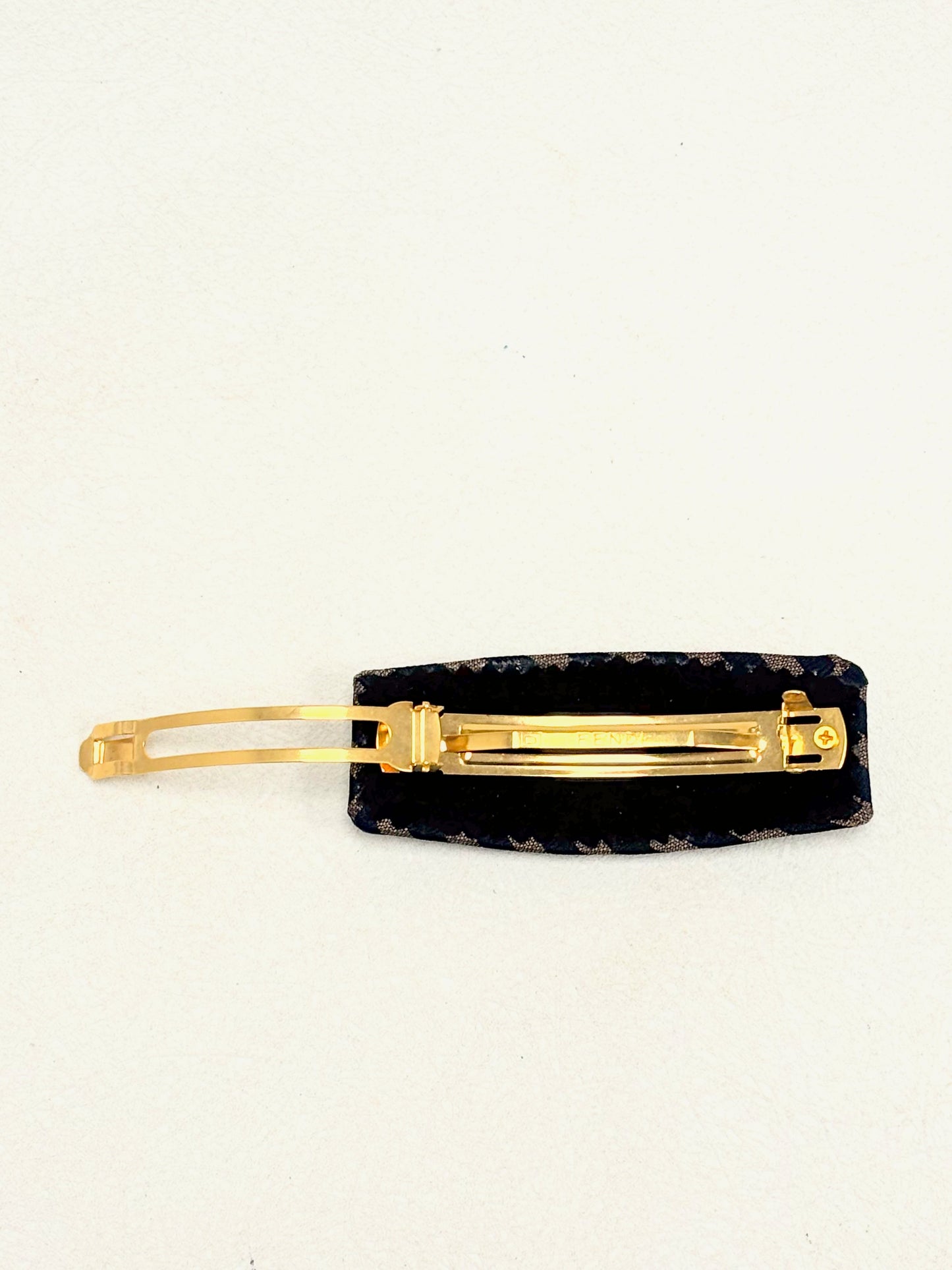 FENDI Barrette Zucca