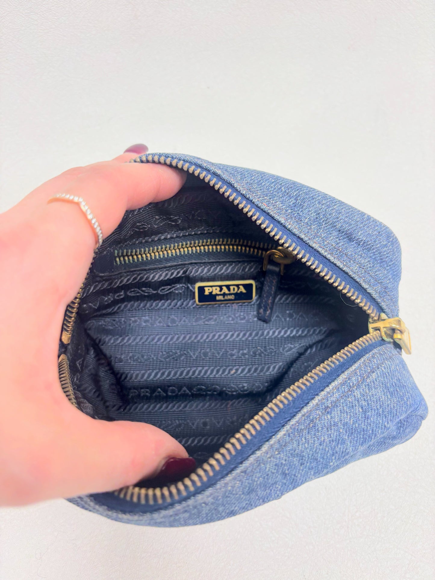 PRADA Trousse en Denim