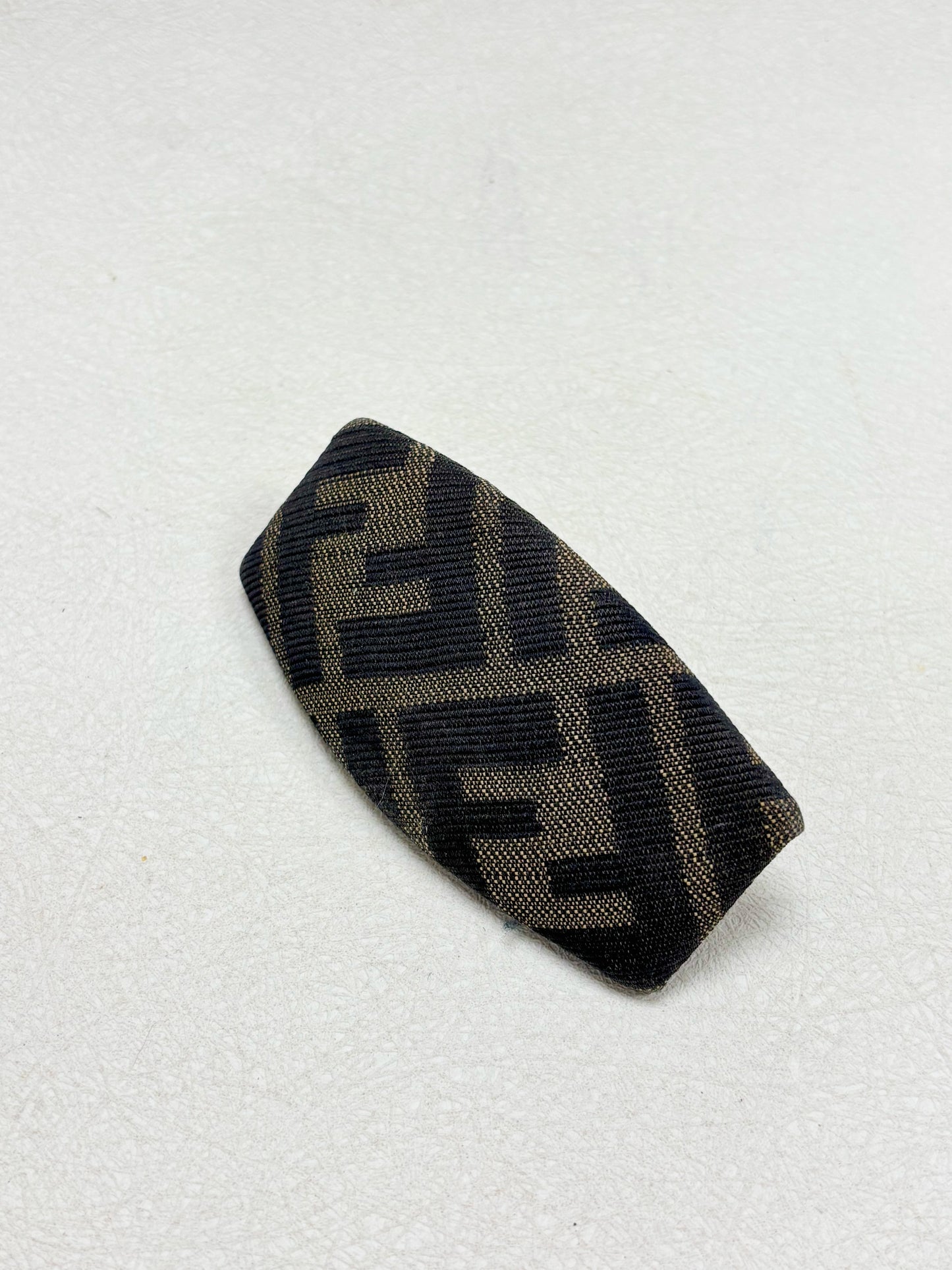 FENDI Barrette Zucca