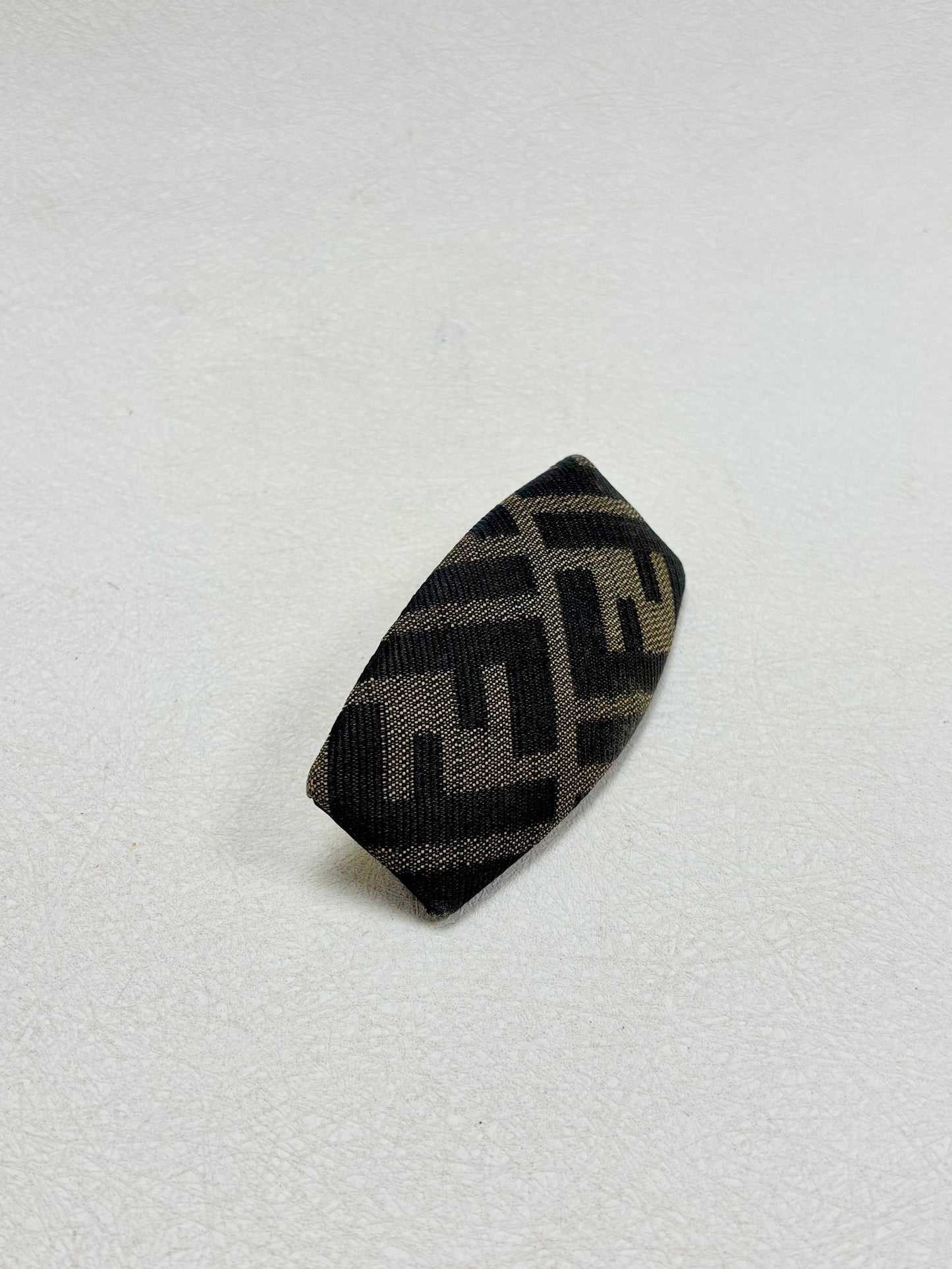 FENDI Barrette Zucca