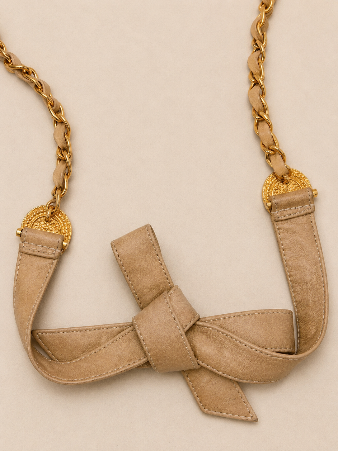 CHANEL Ceinture Cuir et Chaîne