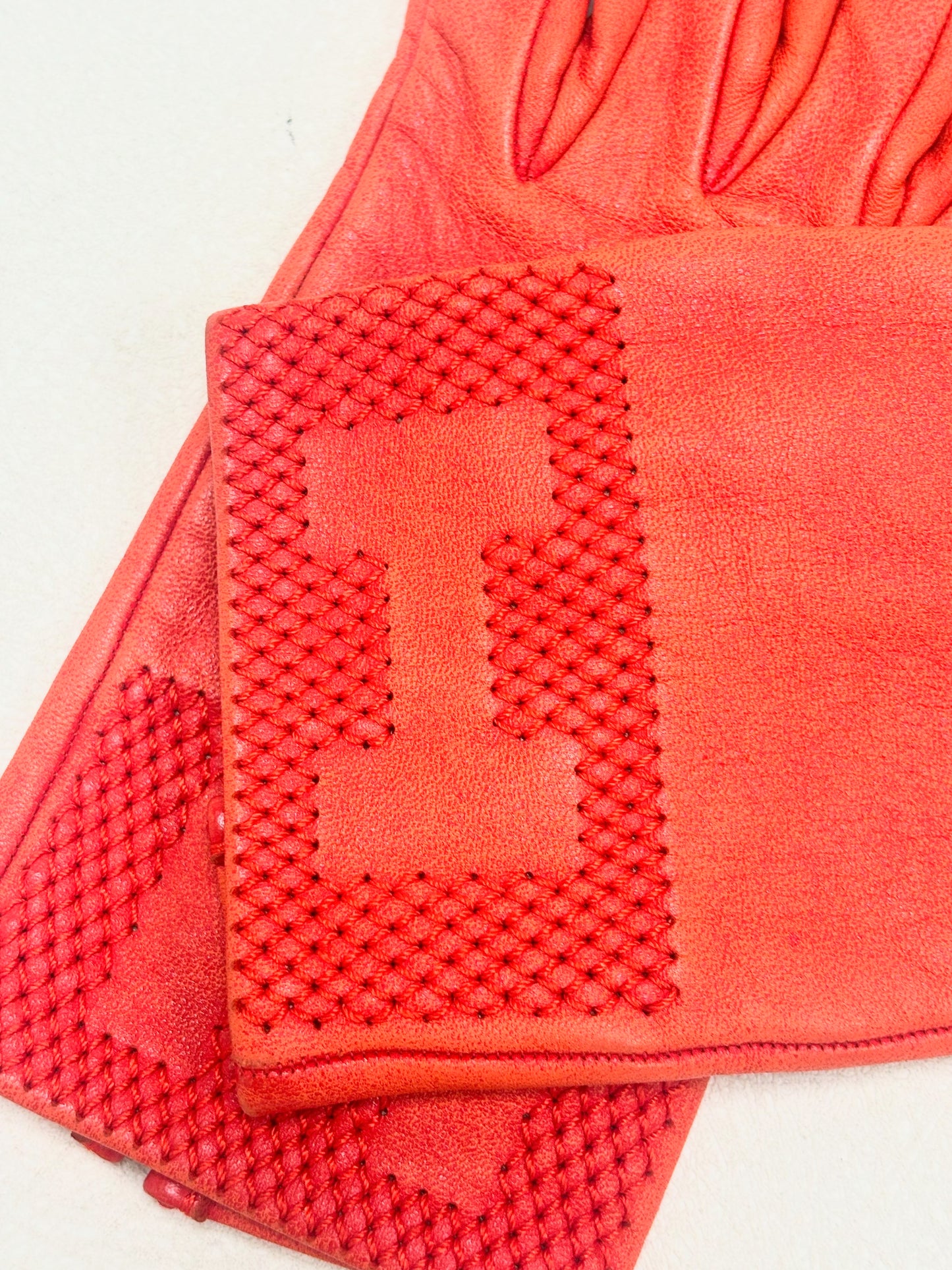 HERMÈS Gants en cuir