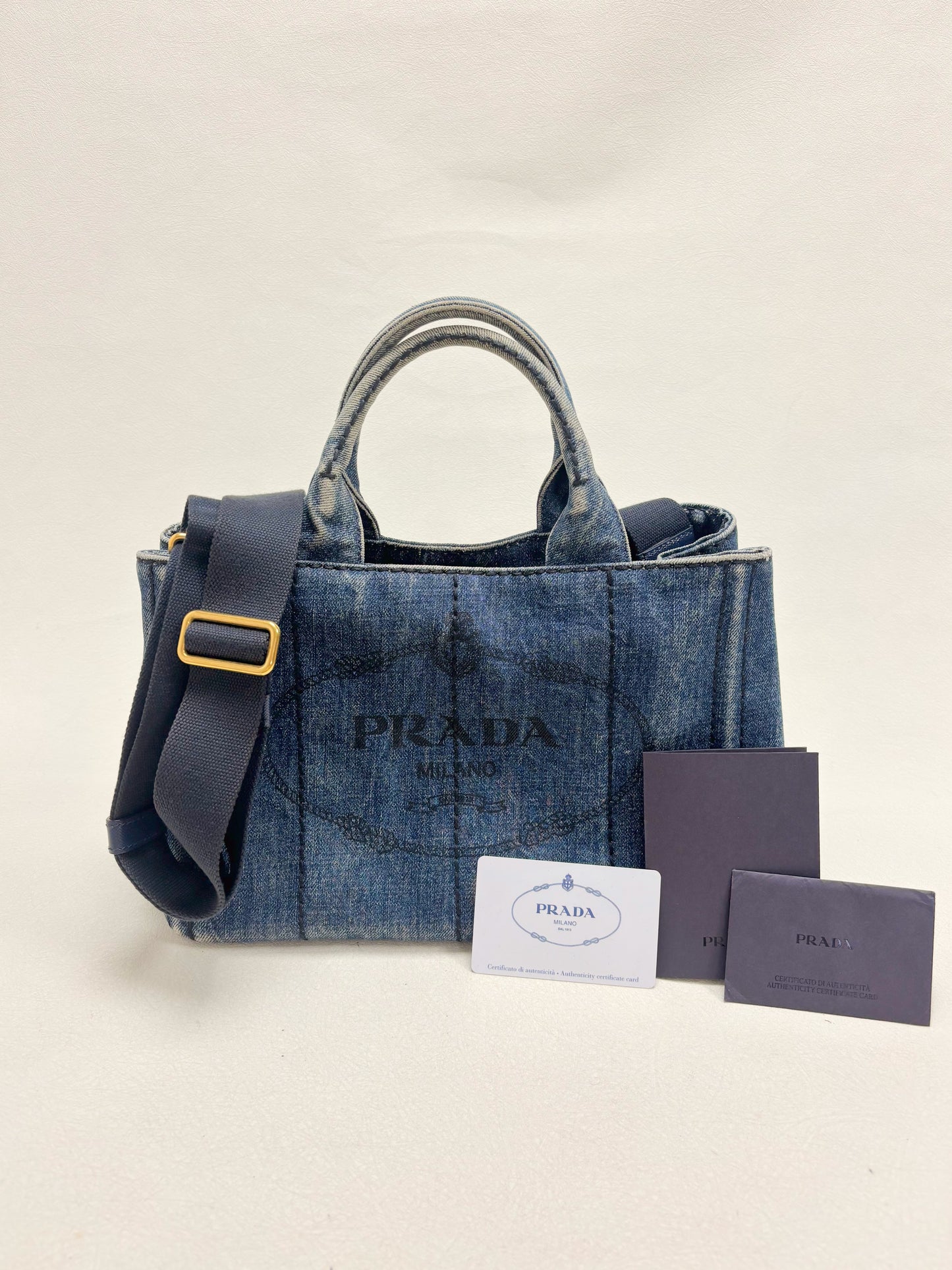 PRADA Sac cabas denim