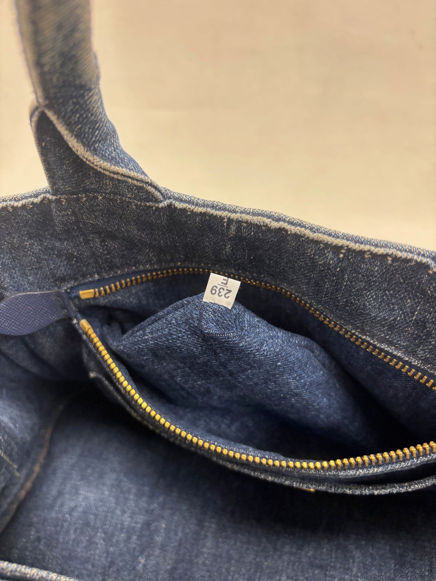 PRADA Sac cabas denim