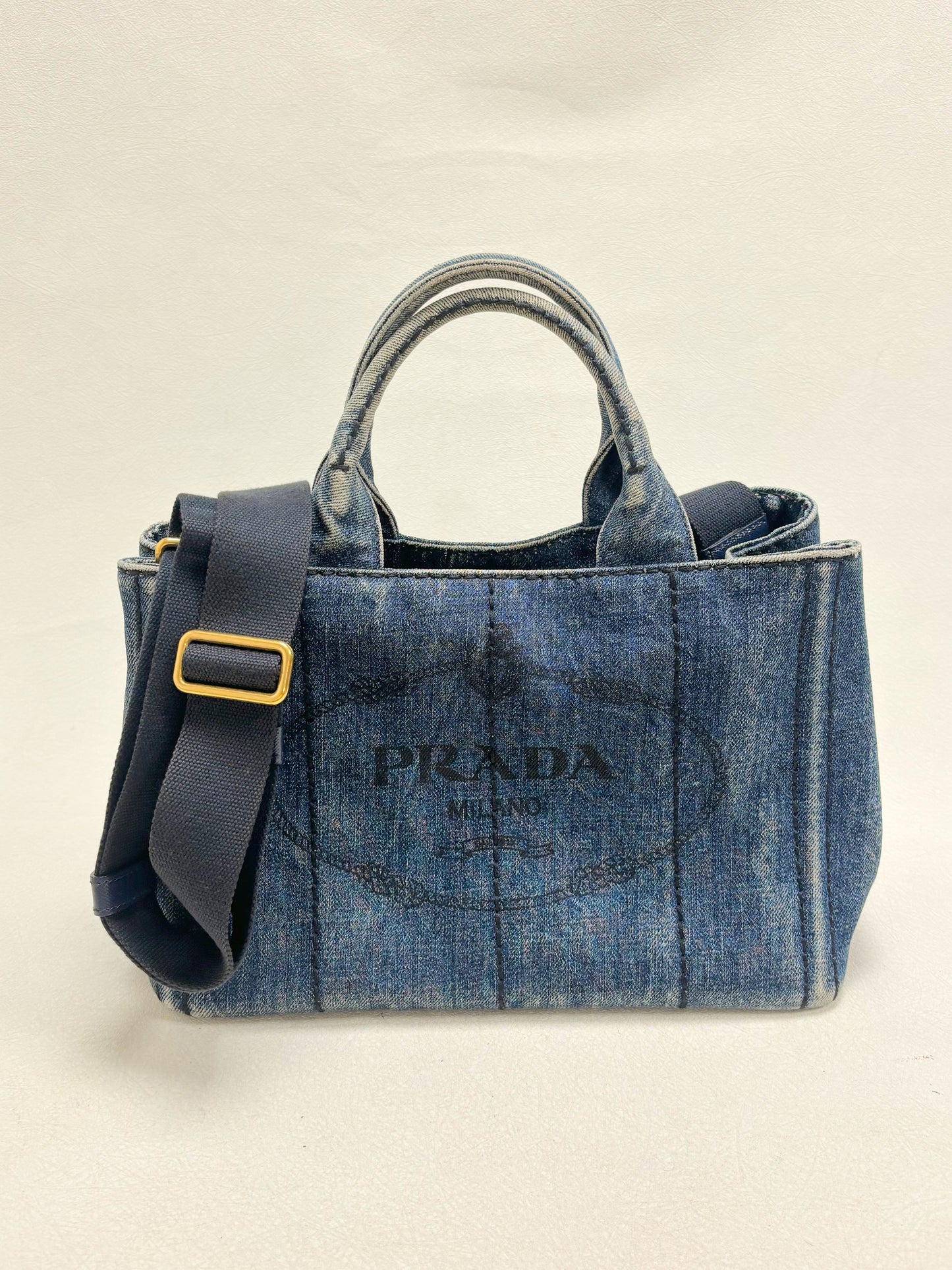 PRADA Sac cabas denim