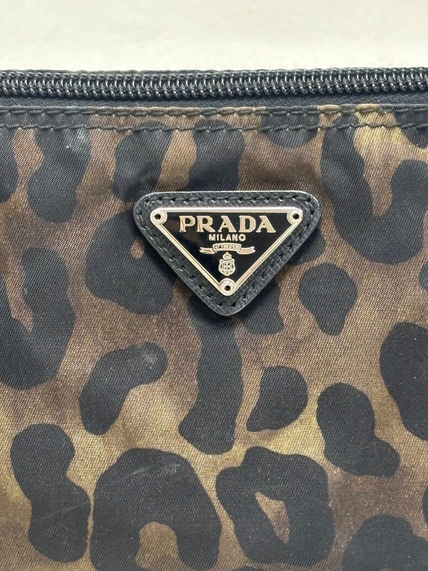 PRADA Trousse Nylon Léopard