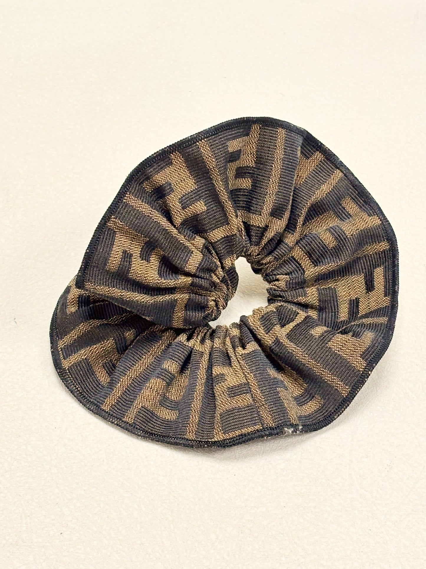 FENDI Chouchou Zucca