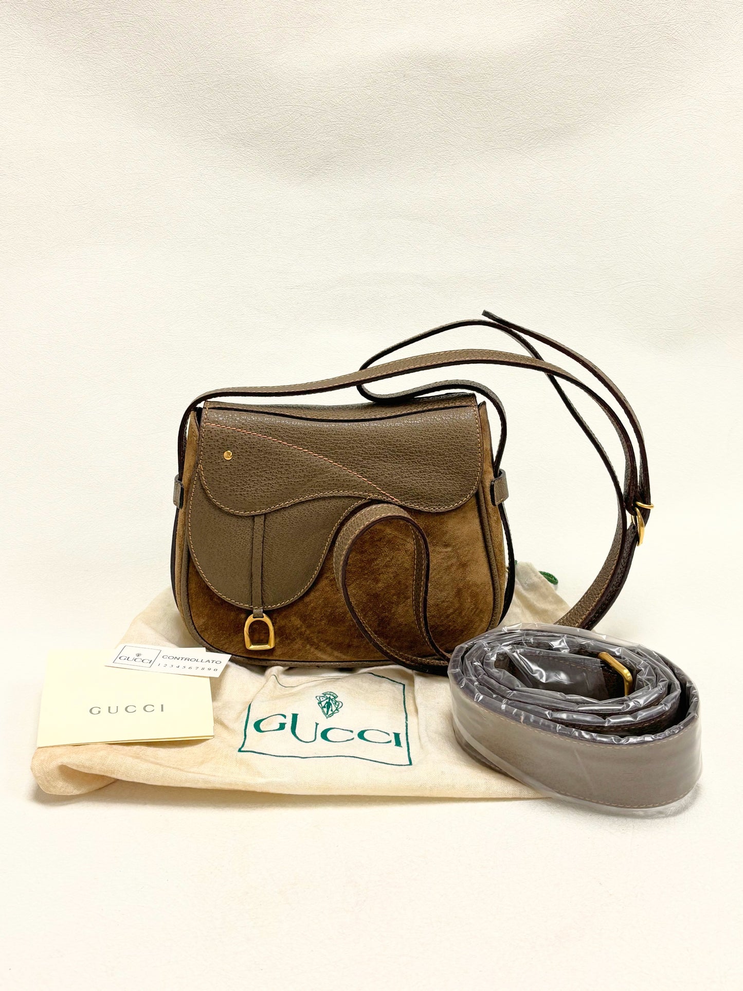 GUCCI Sac Saddle PM