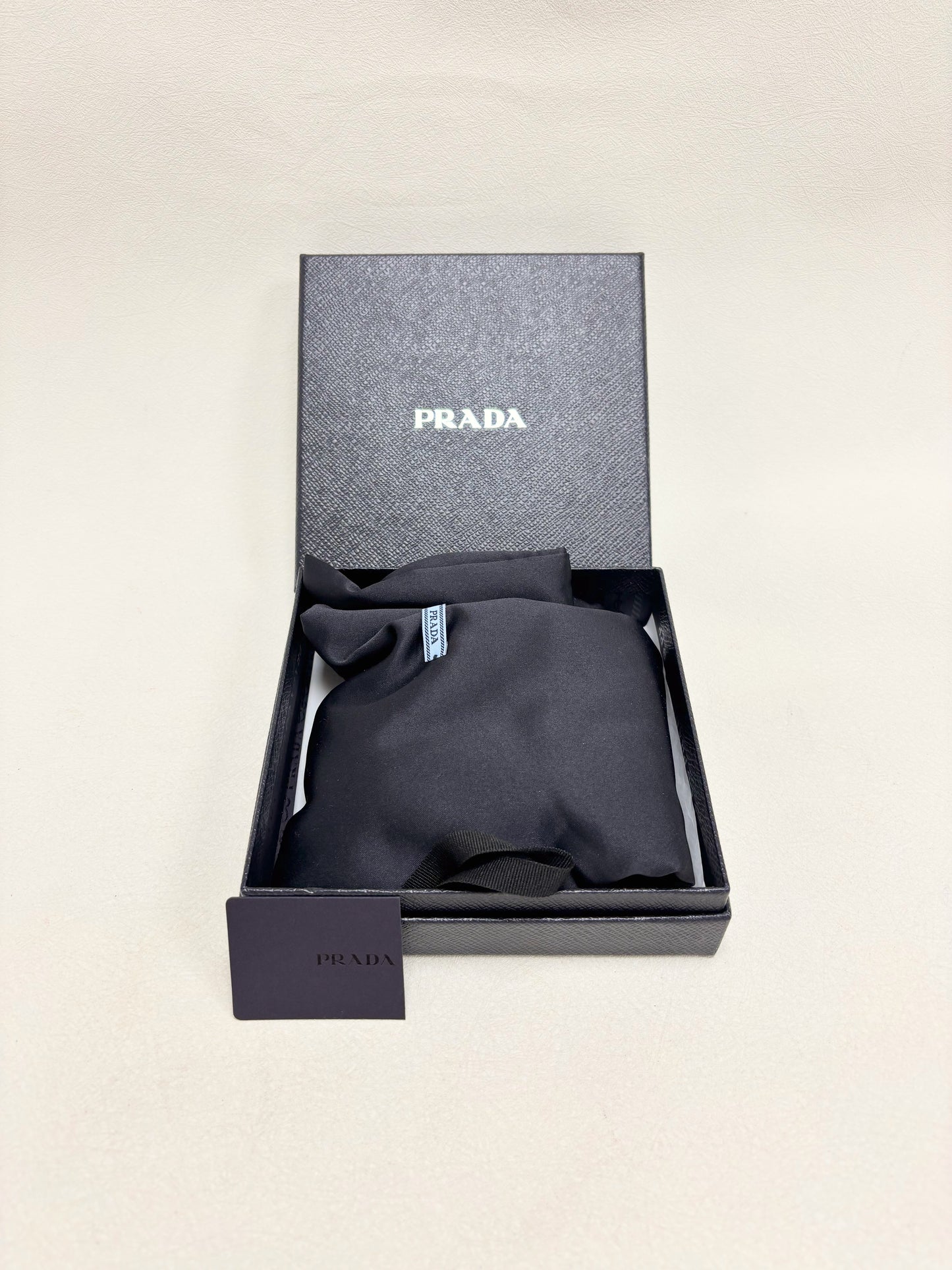 PRADA Chouchou